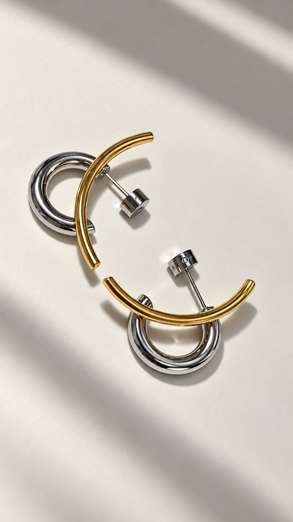 Ivon Wong,  Ivonovi, The Sense of Beauty, earings, jewellery, designer jewellery, airpod earrings, jewelry, silver earrings, jewellery gallery Paris, Jewellery shop Paris