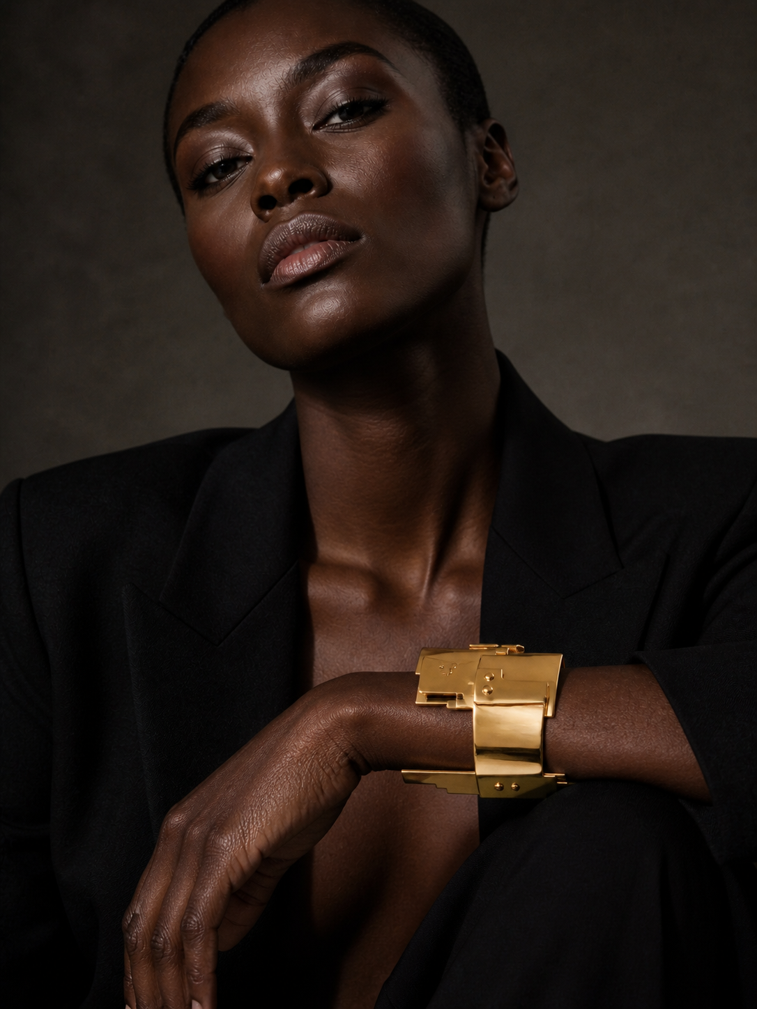 Tweek-Eek, Roos and Geertje Eek, The Sense of Beauty,  bracelet, gold bracelet ,jewellery, handcrafted jewellery, designer jewellery, jewelry, jewellery gallery France, jewellery shop Paris