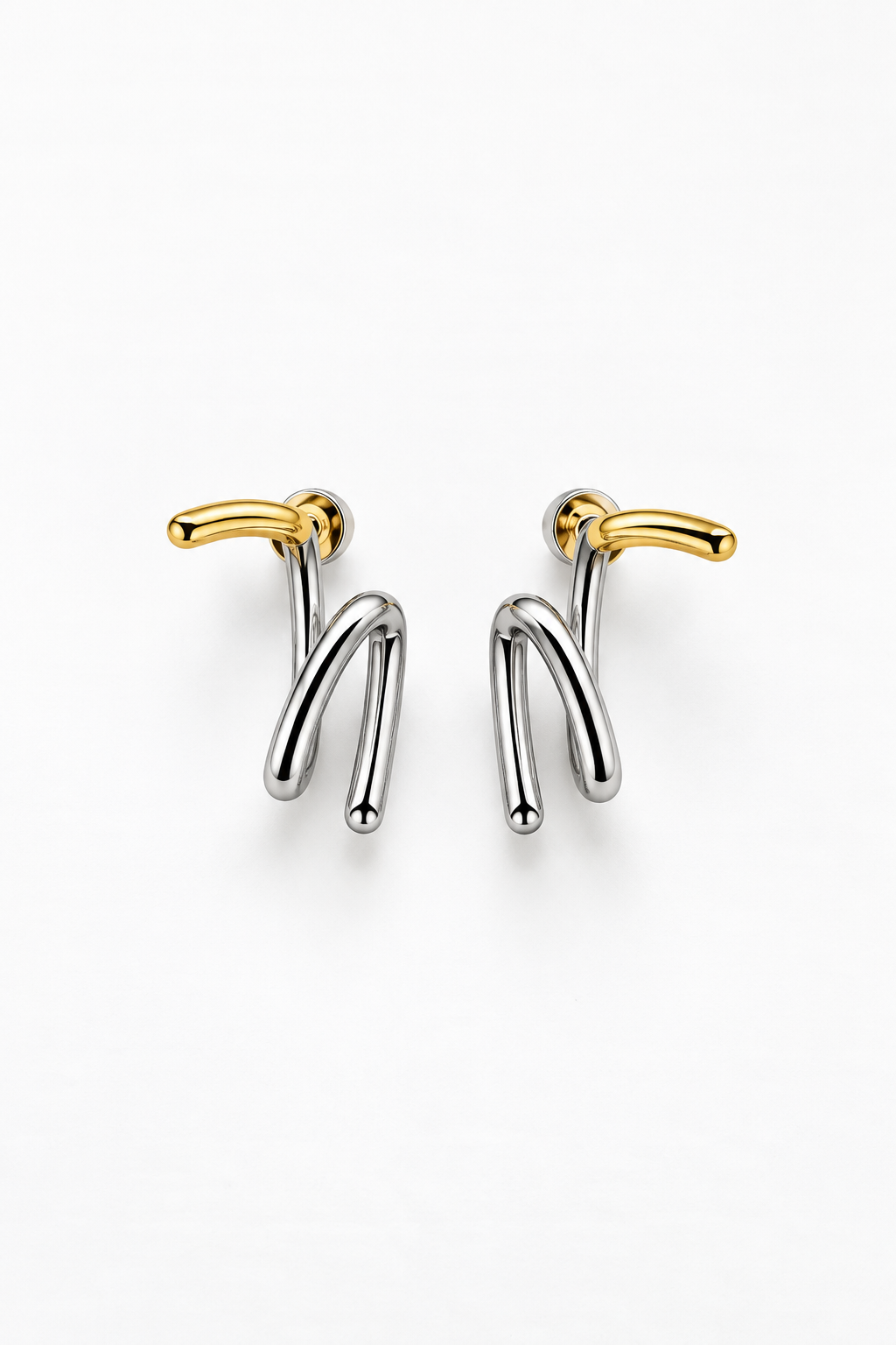 Ivon Wong,  Ivonovi, The Sense of Beauty, earings, jewellery, designer jewellery, airpod earrings, jewelry, silver earrings, jewellery gallery Paris, Jewellery shop Paris