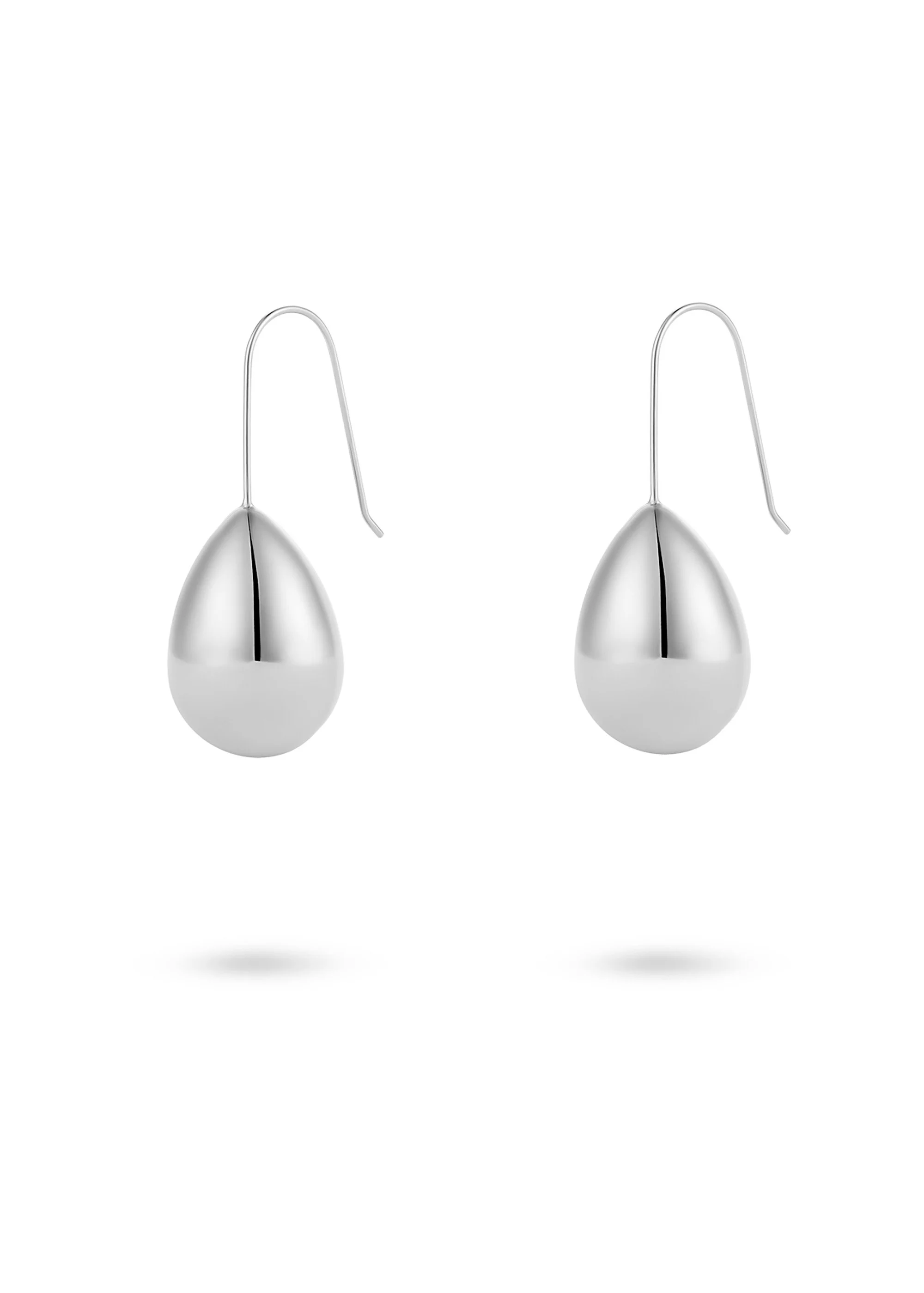 Ivon Wong, Ivonovi, The Sense of Beauty, earrings, drops earrings, jewellery, designer jewellery, jewelry, silver earrings, jewellery gallery Paris, Jewellery shop Paris