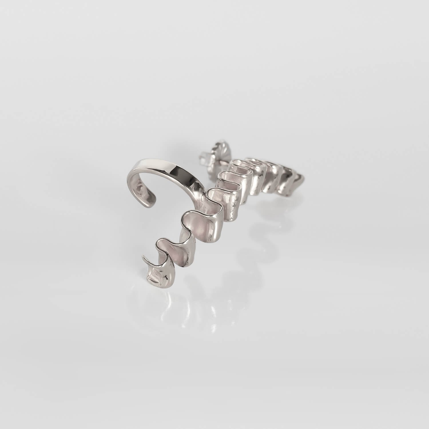 Tweek-Eek, Roos and Geertje Eek, The Sen of Beauty, earrings, silver earrings,jewellery, handcrafted jewellery, designer jewellery, jewelry, jewellery gallery Paris, Jewellery shop Paris