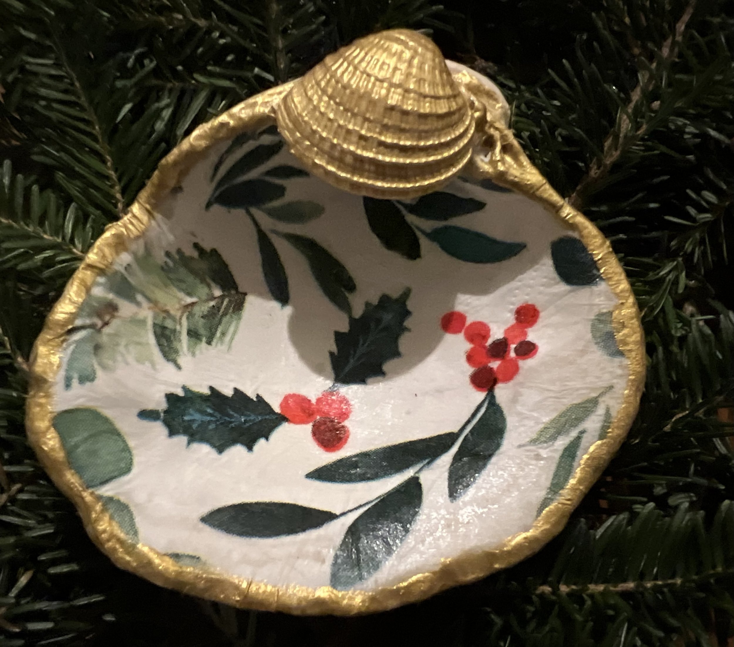Clam Shell Trinket Dish