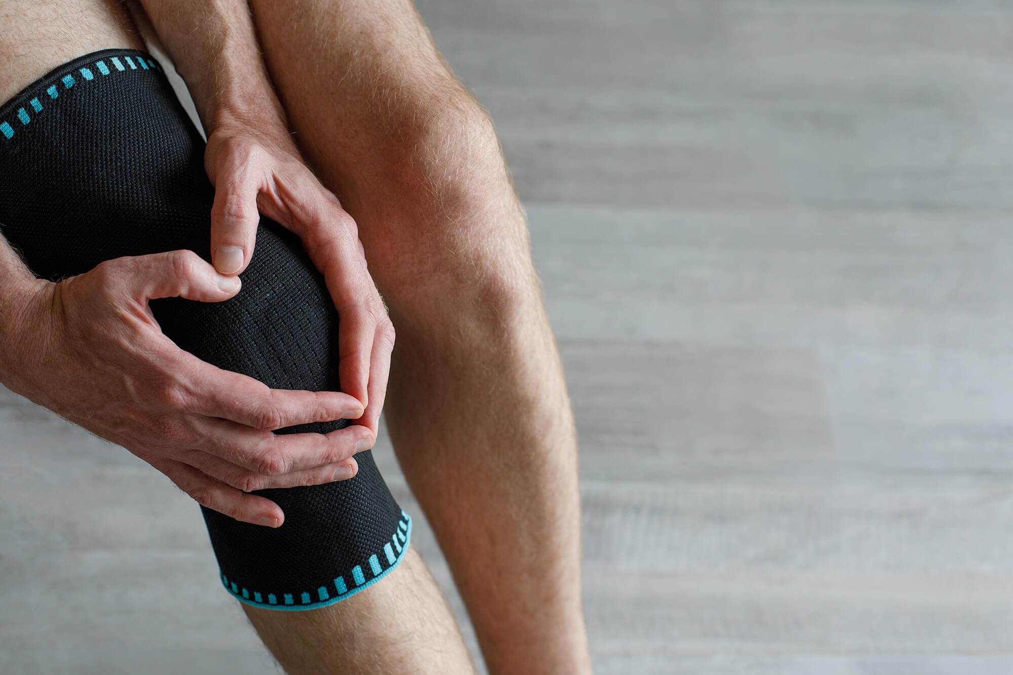 How knee braces can help manage osteoarthritis pain? - MIMIT Health