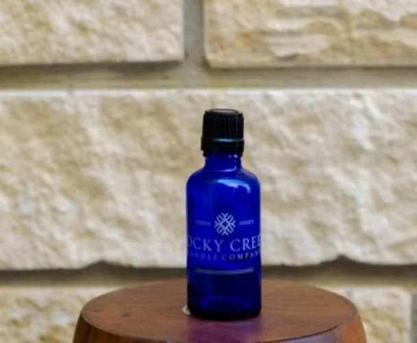 Clothesline mist diffuser oil