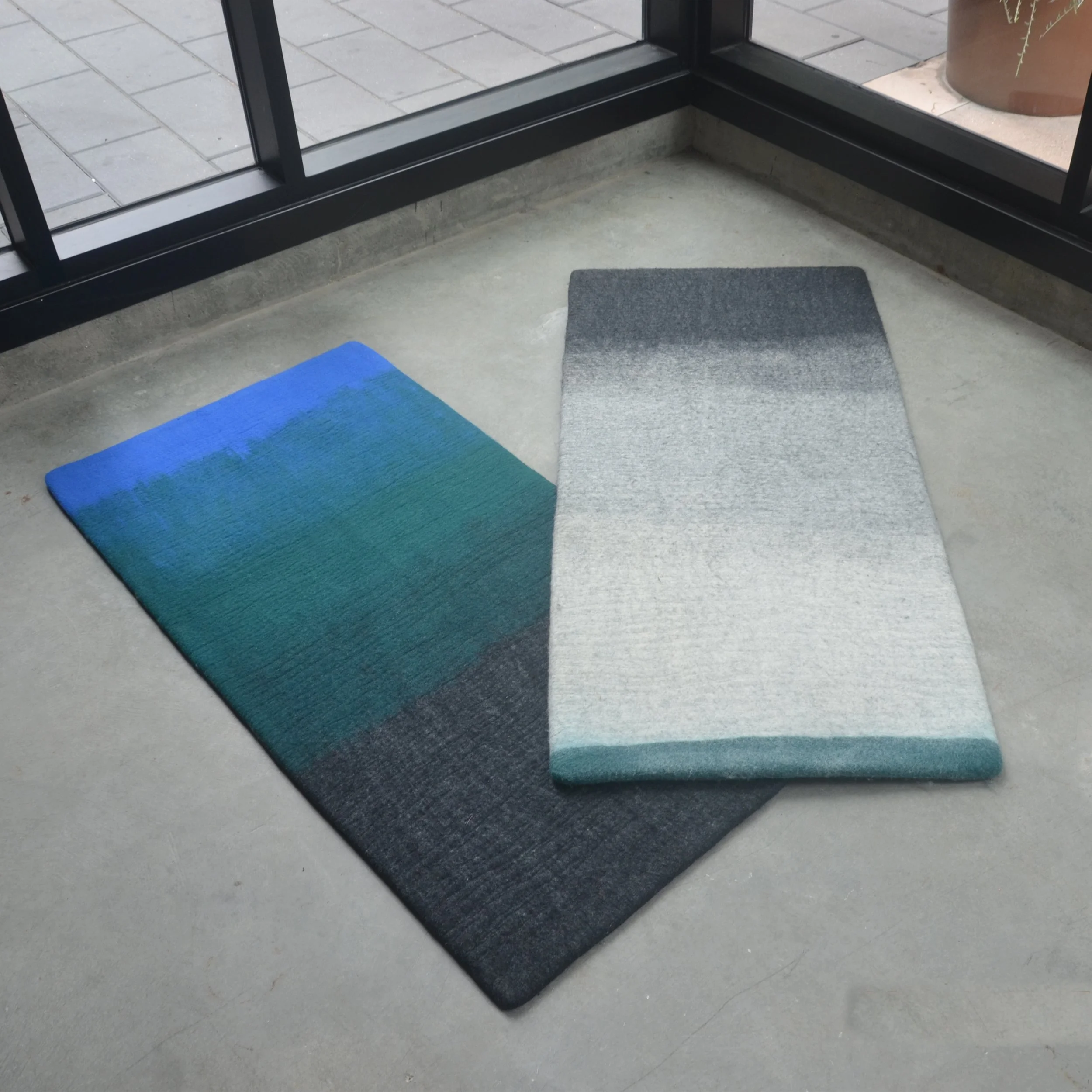 dos_ombres_floor.jpg