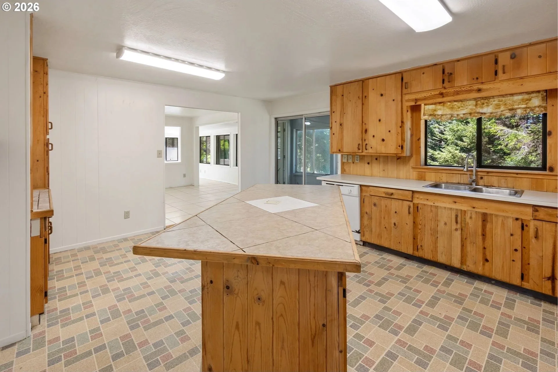 kitchen+4.jpg