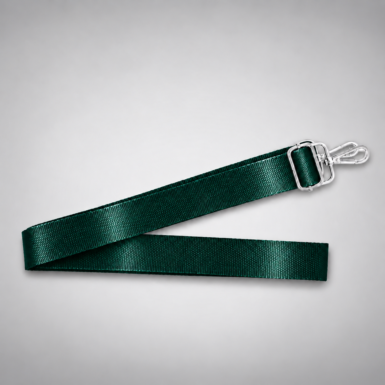 Dark Green Silver.png