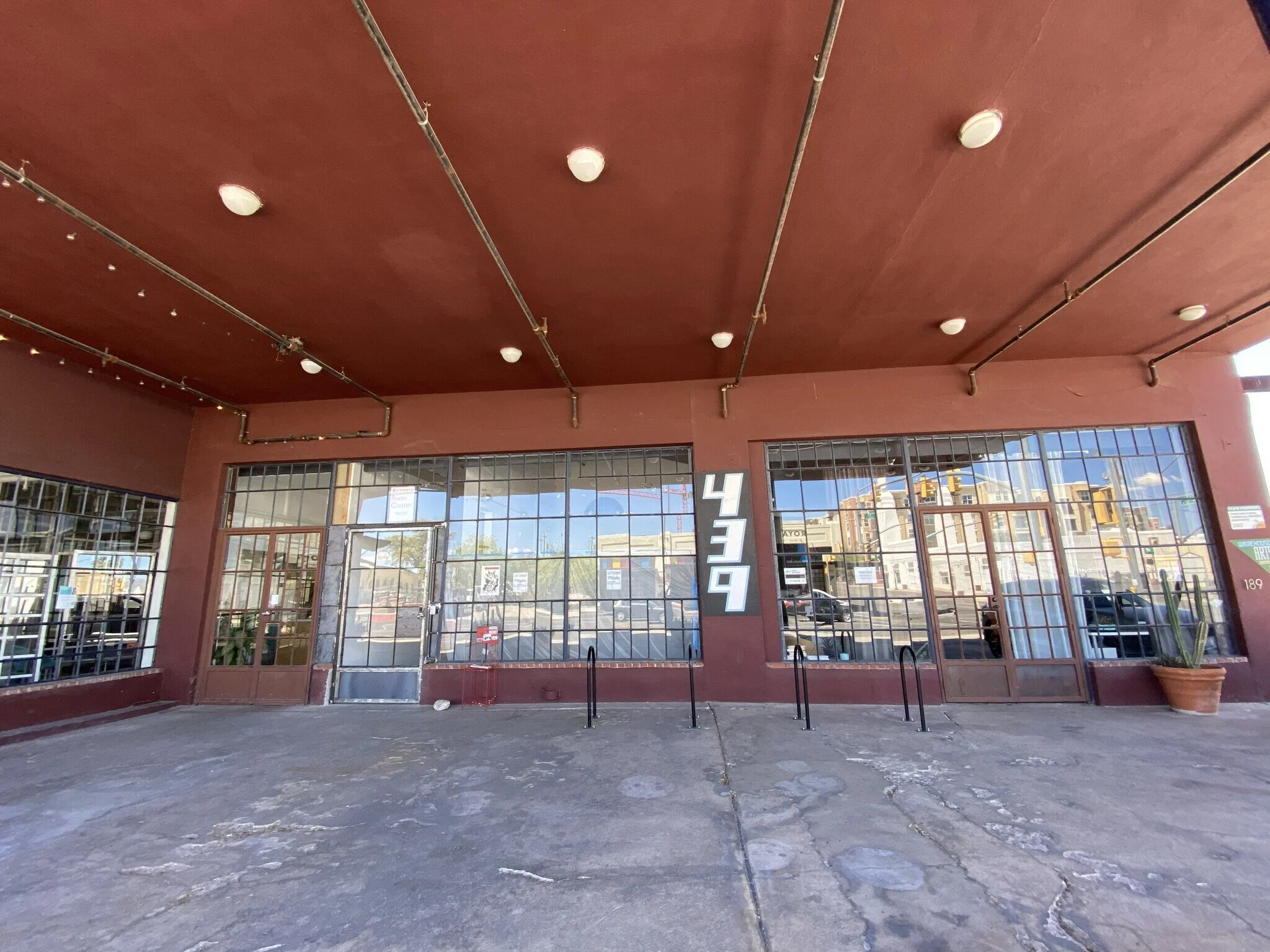 Firestone Building commercial real estate for lease in Tucson