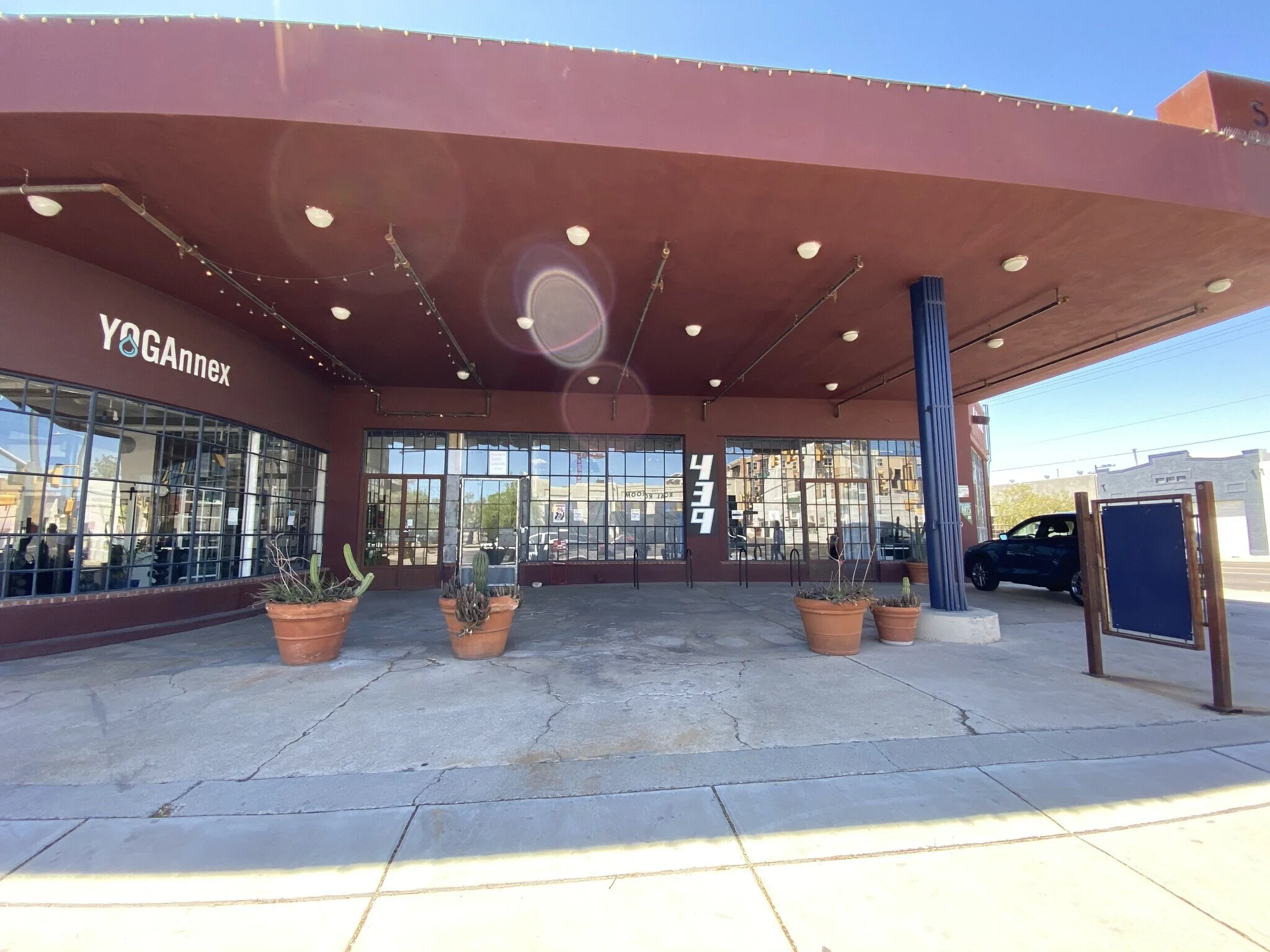 Firestone Building commercial real estate for lease in Tucson