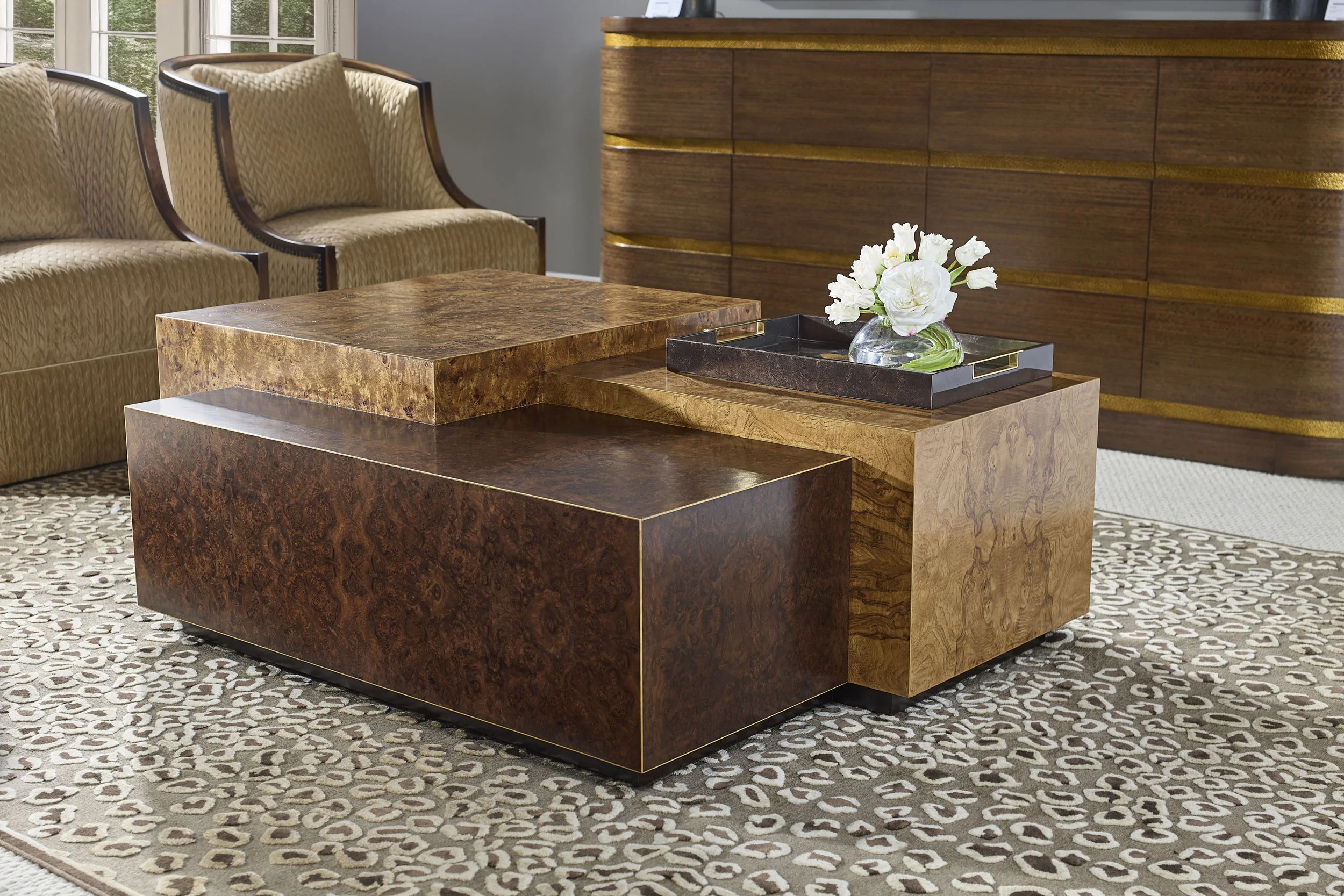 Shot 8-EUR-03-0956-COU.jpg