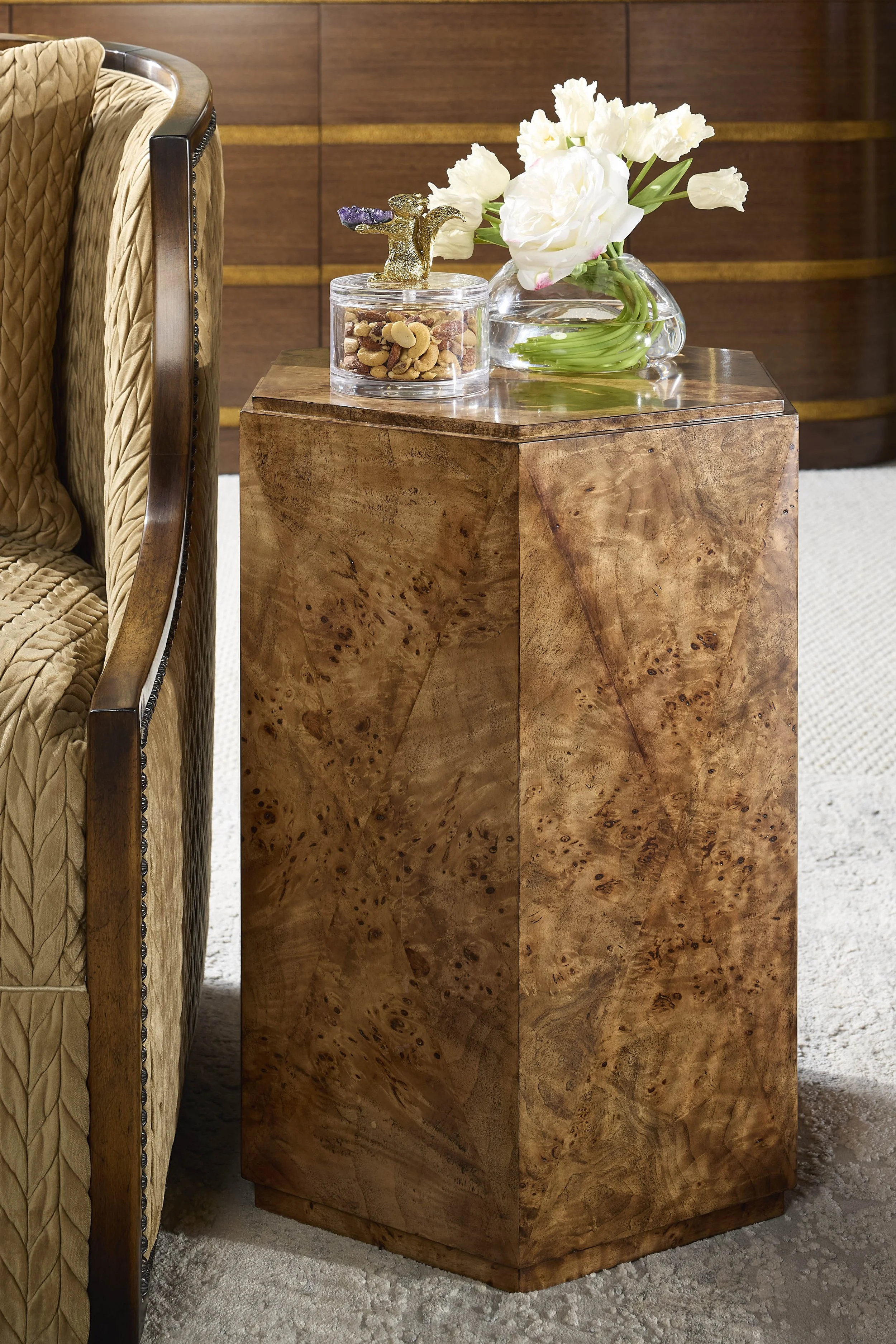 Shot 17-EUR-03-0953-COU.jpg