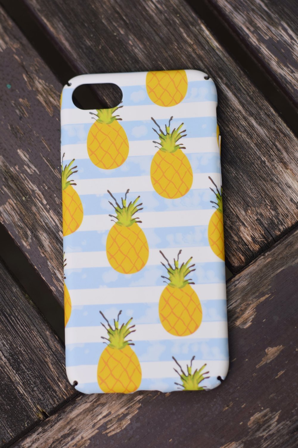 pineapple+phone+case.jpg (Copy)