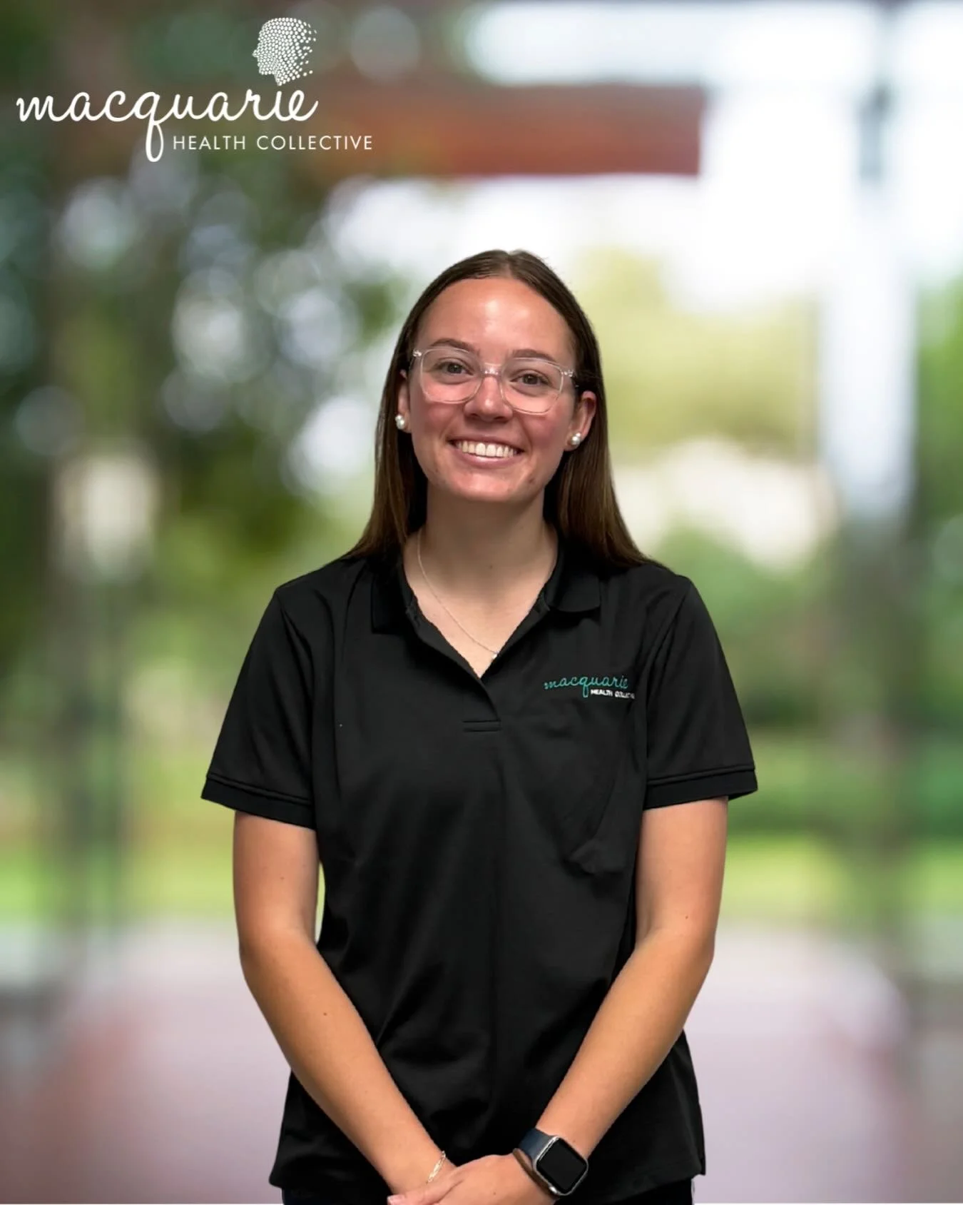 Please join us in officially welcoming Molly to the team 👋✨

Yes&hellip; we know she&rsquo;s already been here for 2 months 😅 but between keeping the front desk running smoothly, helping patients and fitting into the team like she&rsquo;s always be