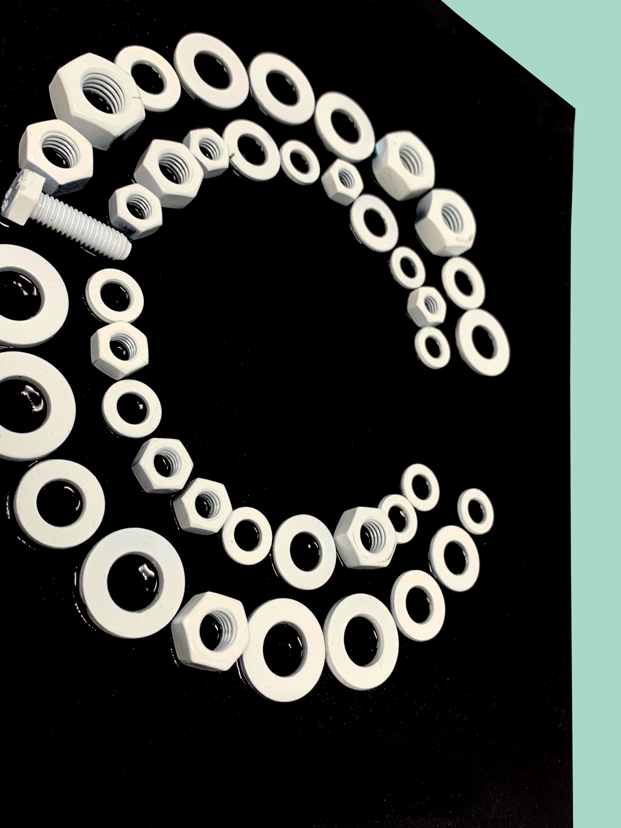 typeface-alphabet-hal-2001-a-space-odyssey-inspired-andra-cobuz-4.png