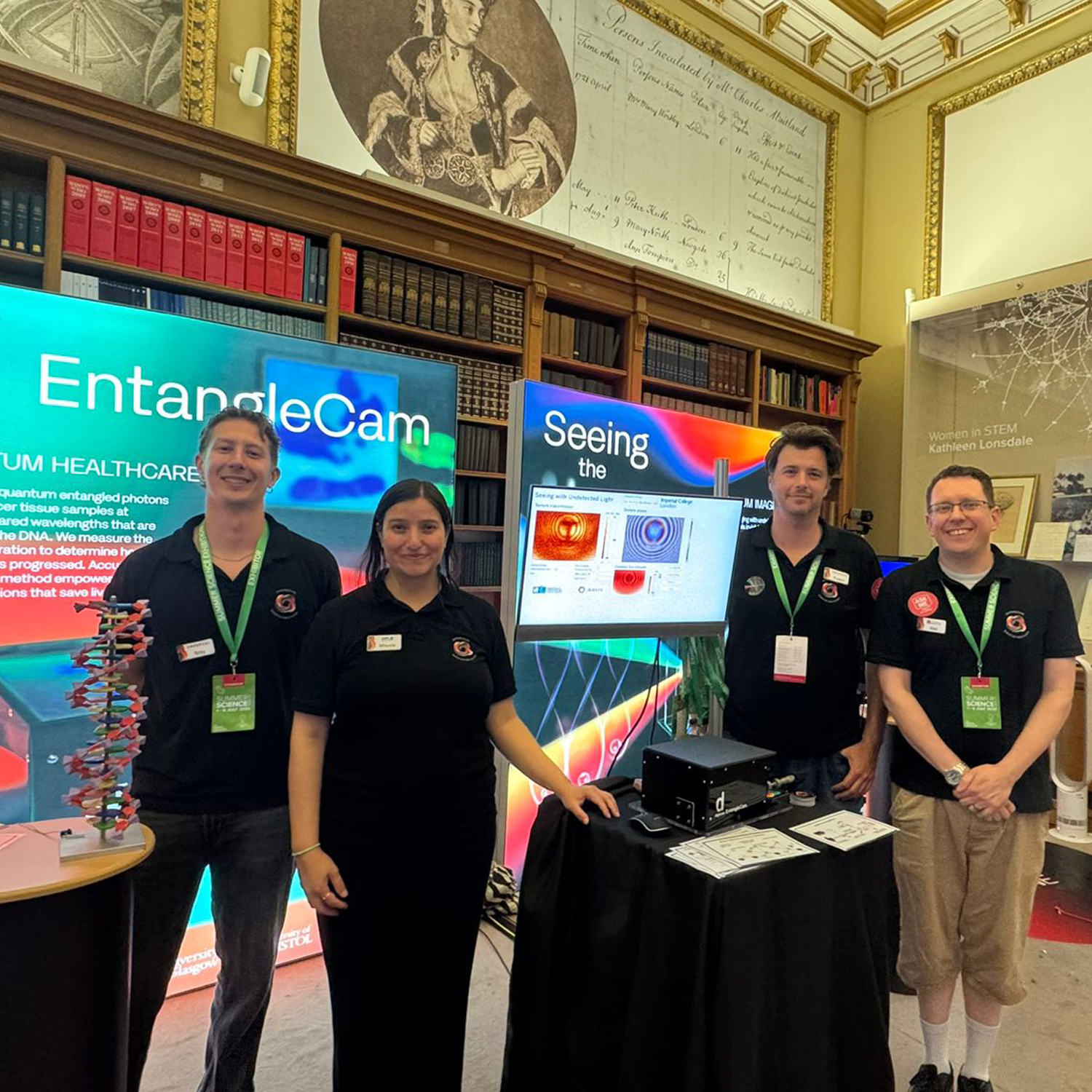 andra-cobuz-EntangleCam-design-exhibition.png