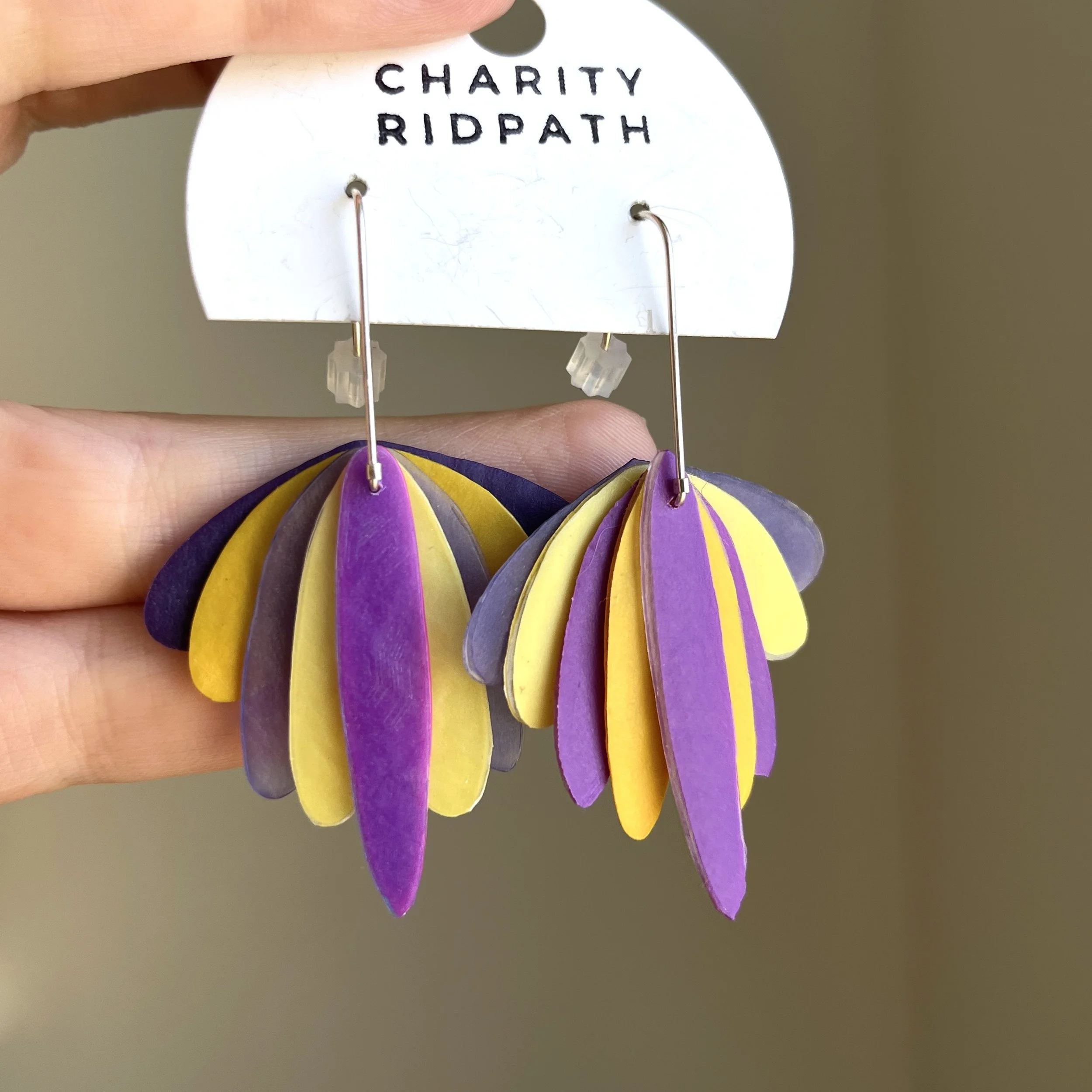 Dragonfly - purple yellow