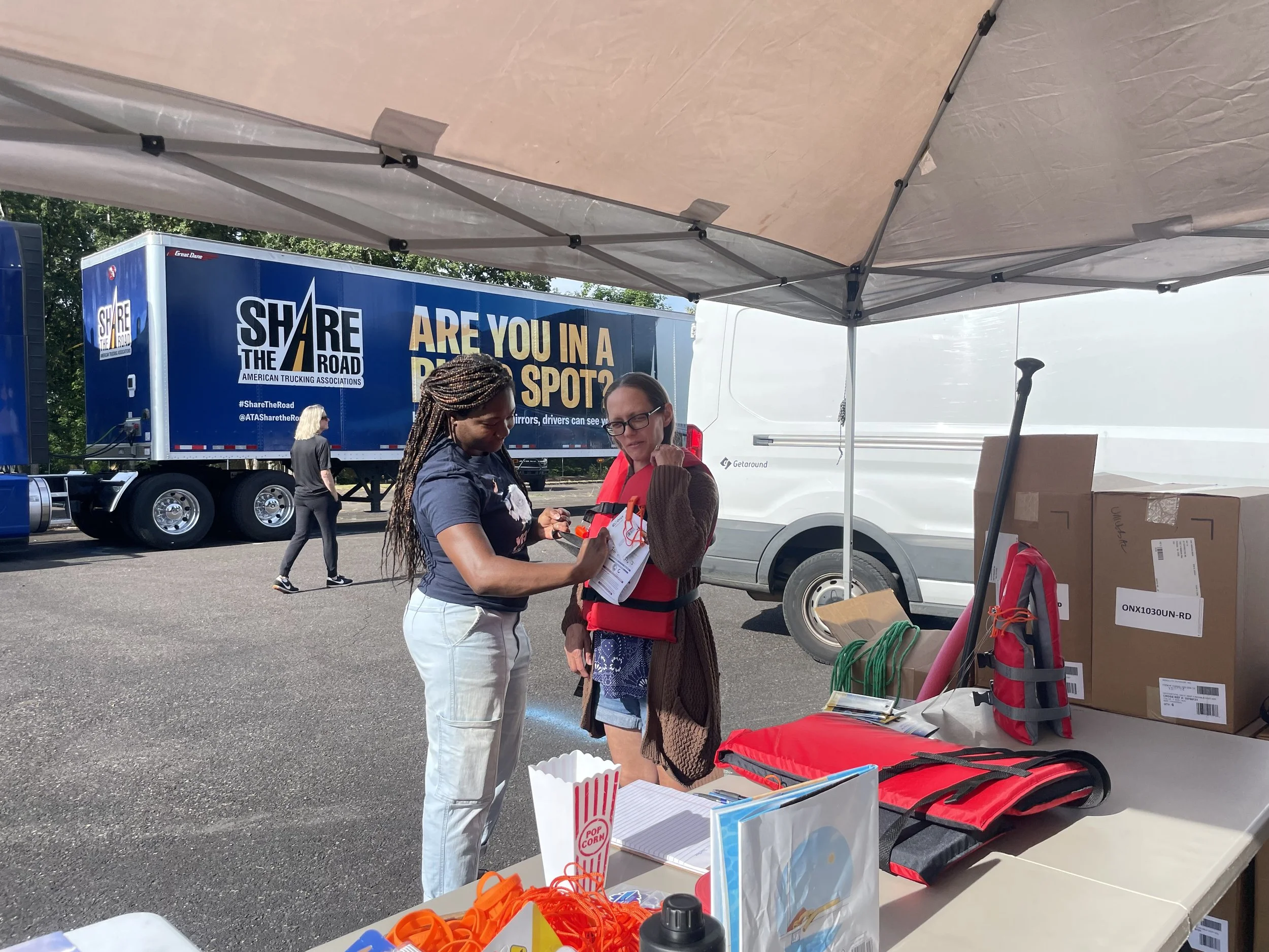 Mt Hood Health Fair lifejacket distribution event
