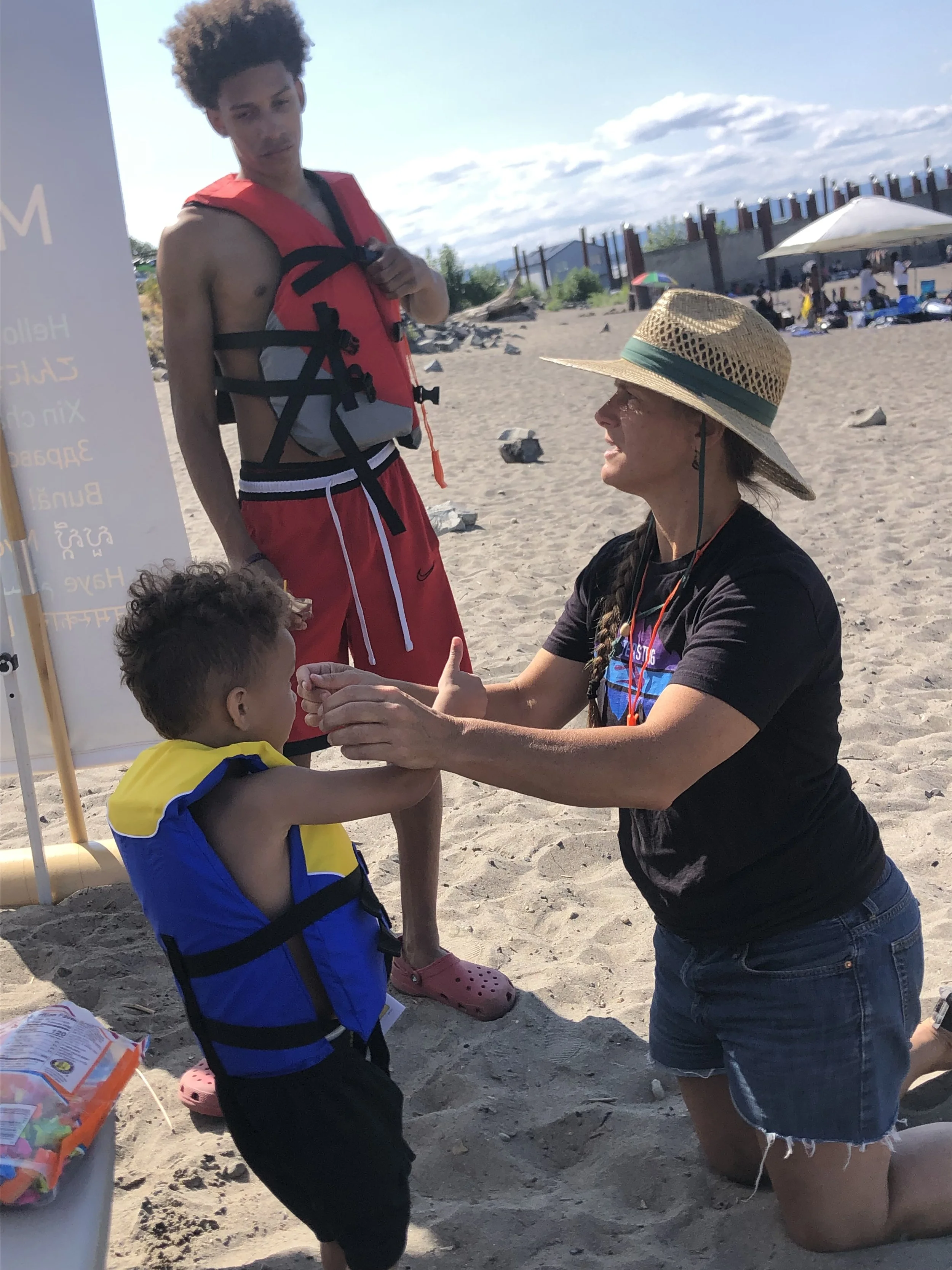 Pop-up outreach @ Broughton Beach