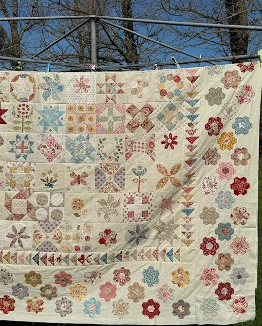 Stonefields Quilt - Block of the Month