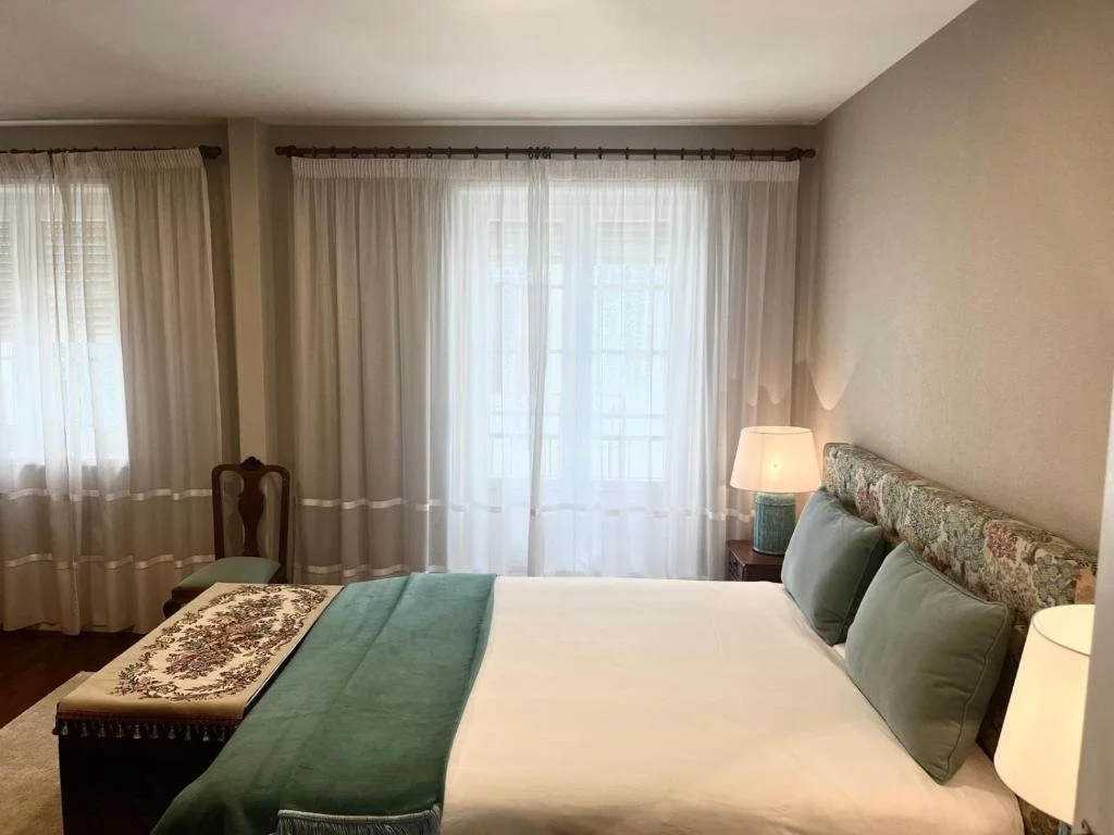 Solo Room | Up Game Only