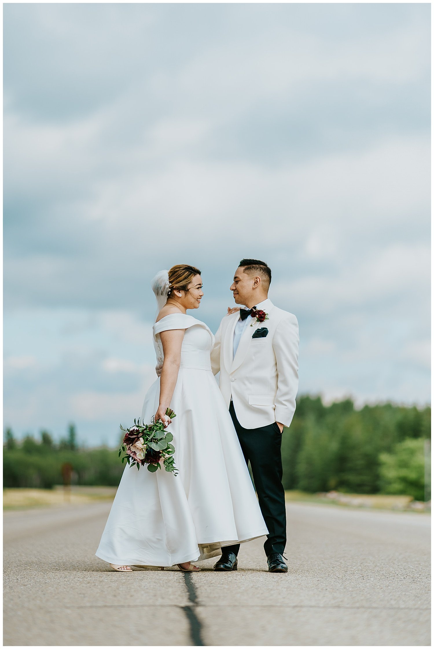 Shania & Paolo’s Beautiful Backyard Wedding Winnipeg Manitoba 51.jpg