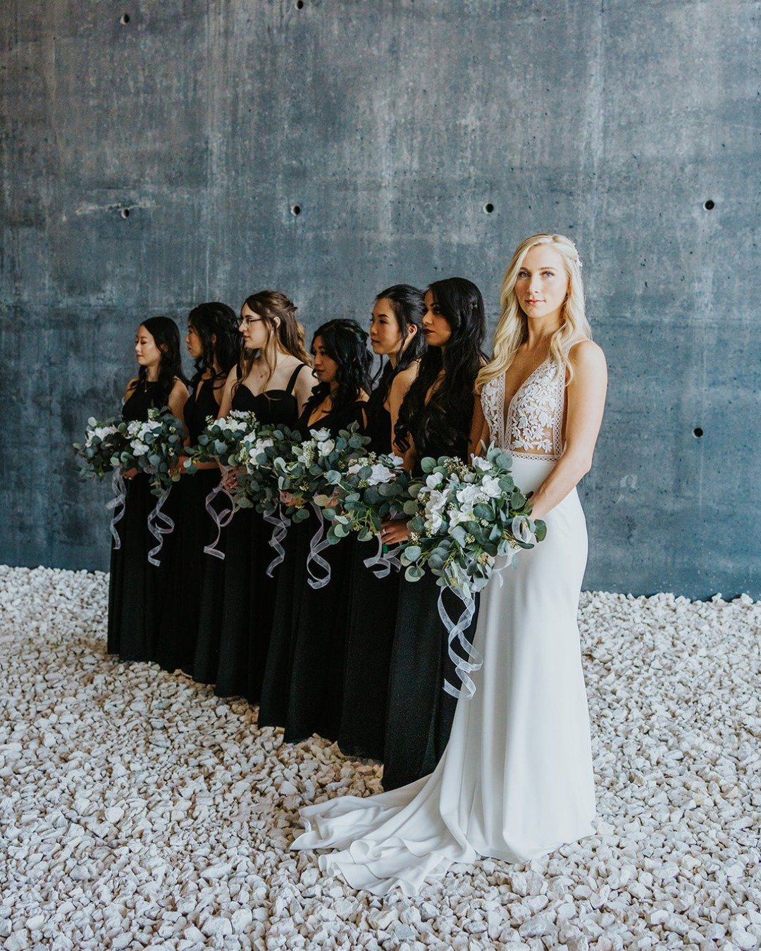 When the wedding squad is all on point 🤝 ⁠
⁠
Always trying more fun and unique group shots! Way more fun than the standing in a single file line! ⁠
⁠
#NgoPhotography