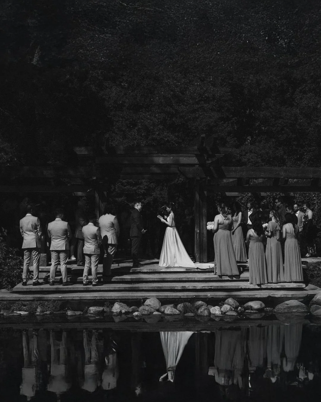 Some gorgeous black &amp; whites from Harold and Thuy's last year ❤️⁠
⁠
#NgoPhotography
