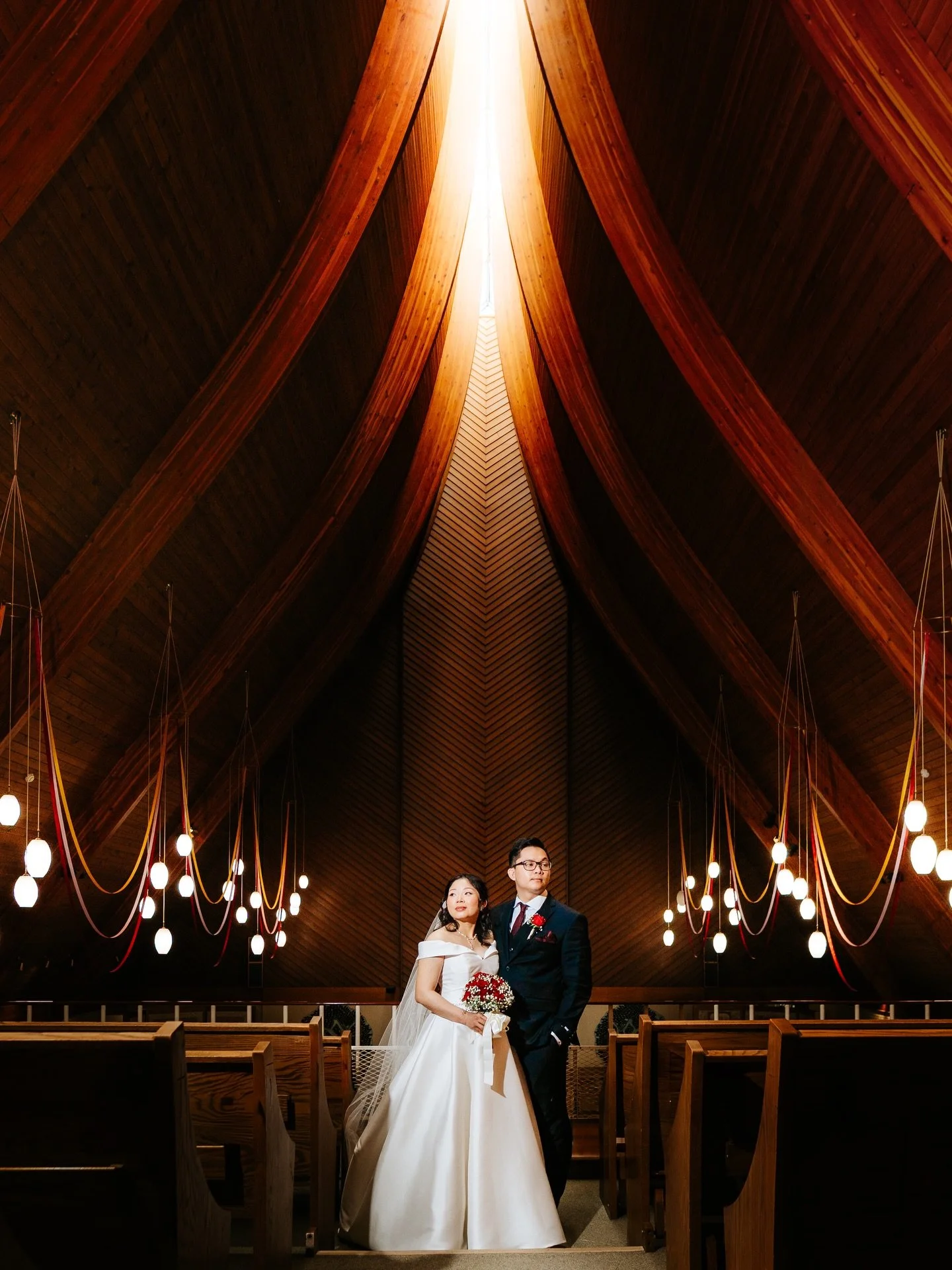 Had to reshare this shot from last year 😍. The lighting was just so immaculate! 

#NgoPhotography