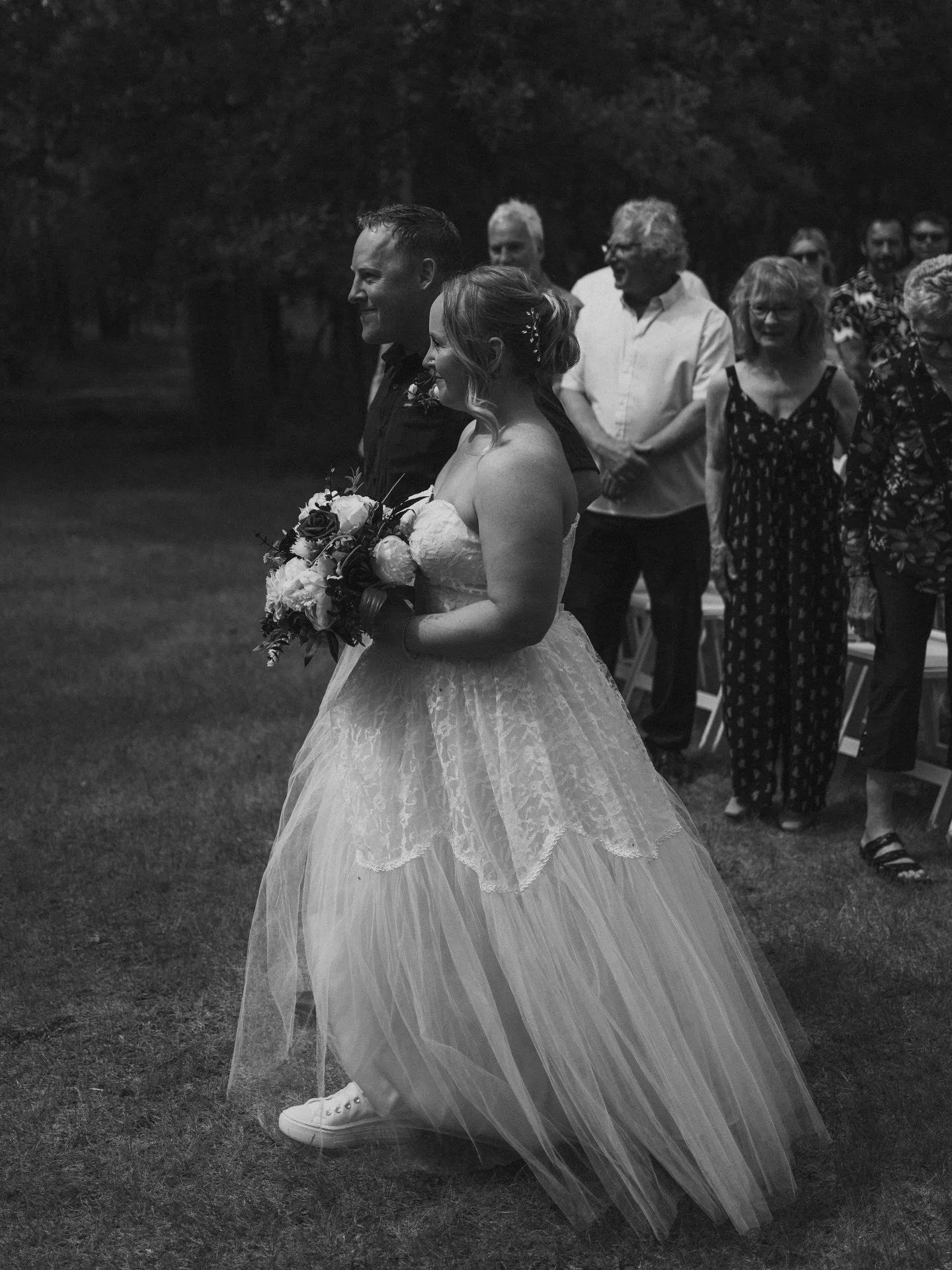 Revisiting some cute ceremony moments from Jessica&rsquo;s and Jon&rsquo;s summer wedding ❤️

#NgoPhotography