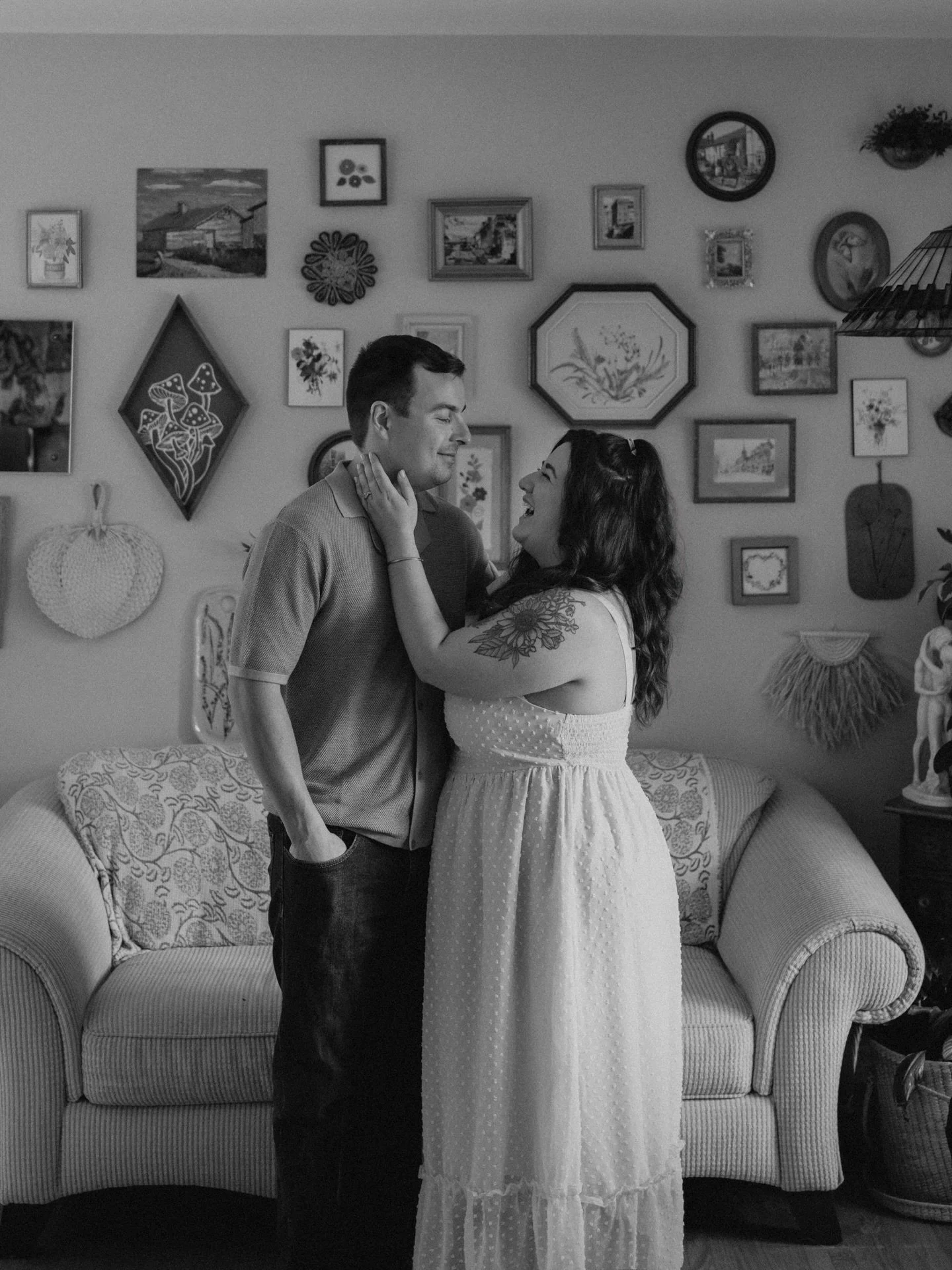 An in-home engagement session that felt completely them.

Stephanie and Drew&rsquo;s place is filled with vintage art, gallery walls, and all the little details that make a house a home and honestly the most beautiful backdrop we could have asked for