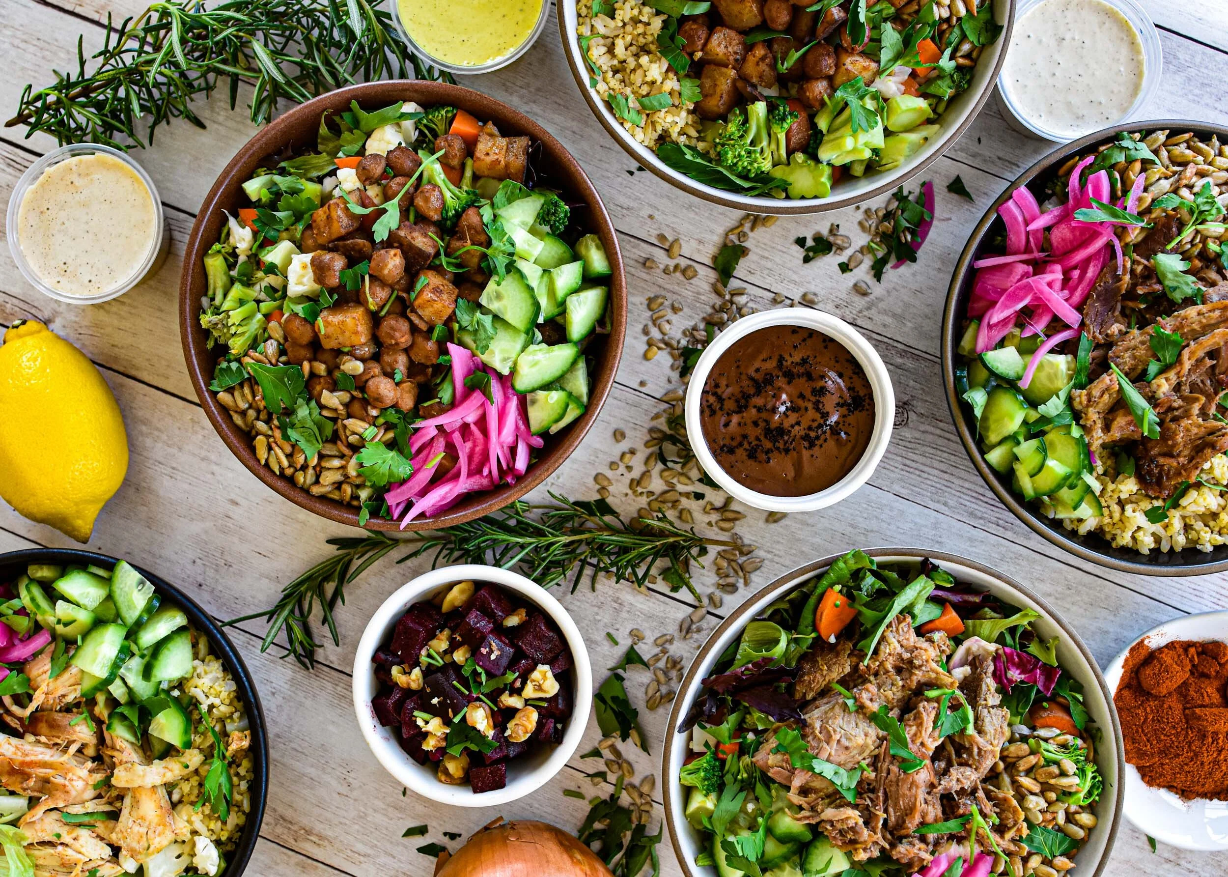 Healthy fast food bowls with fresh vegetables, plant-based protein, and clean ingredients from Ben’s Fast Food Hollywood