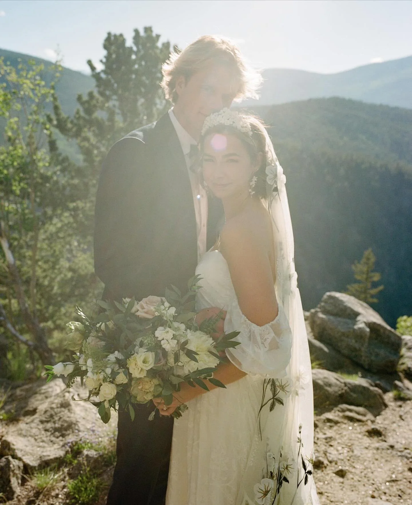 #ColoradoWeddings #MountainWeddings #blackandwhite