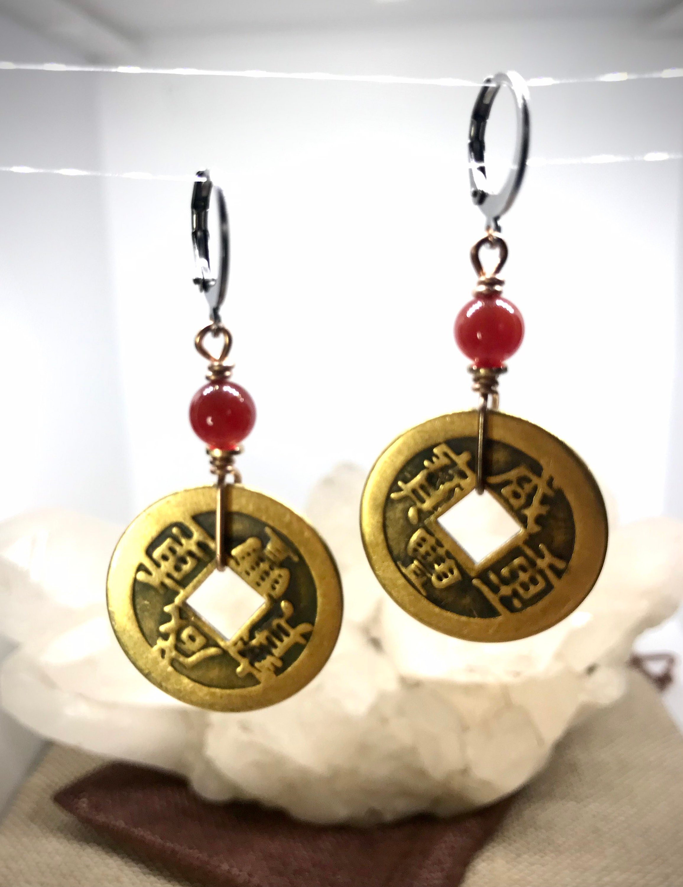 https://i.etsystatic.com/15871876/r/il/983d7d/3478417200/il_fullxfull.3478417200_dmr5.jpg