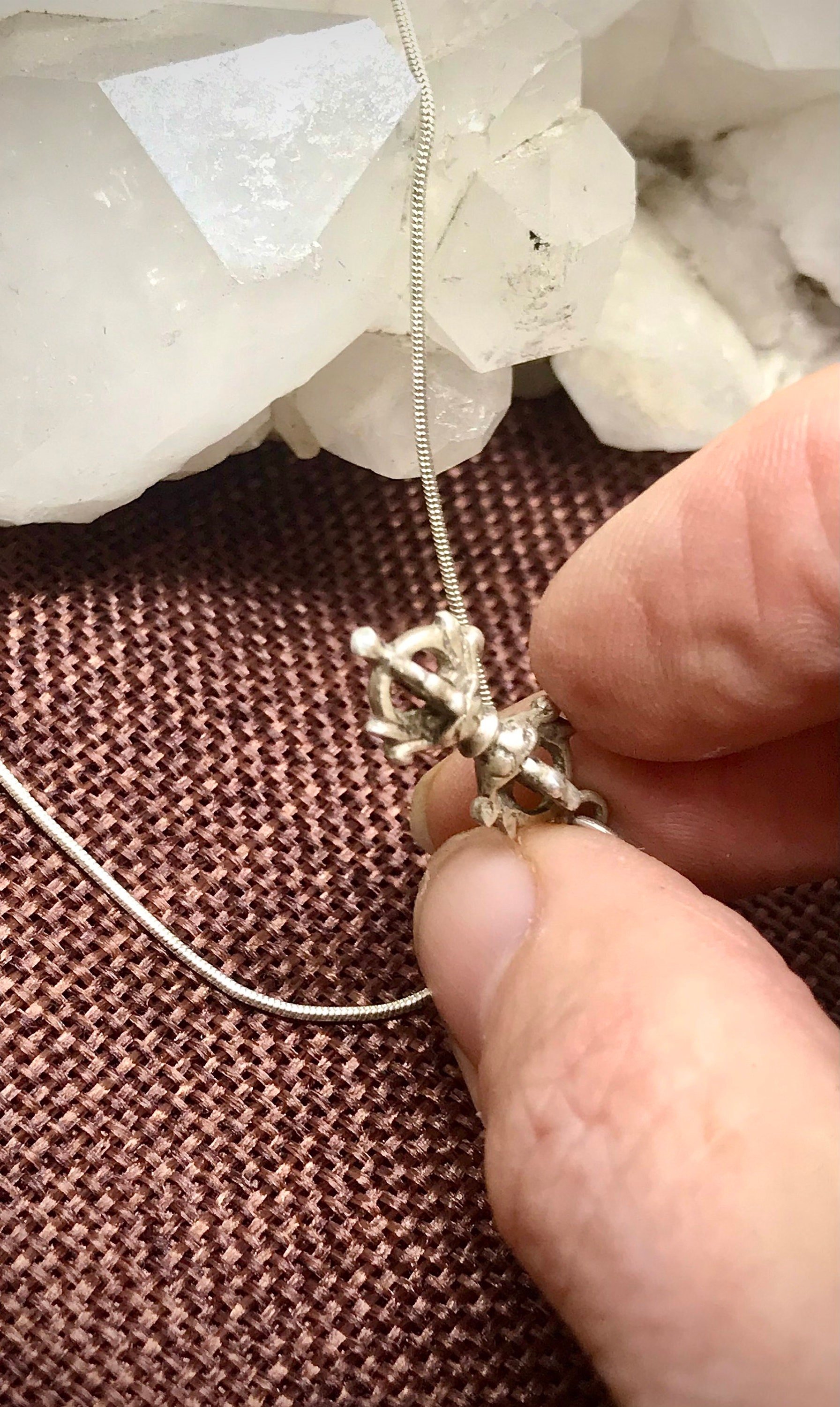 https://i.etsystatic.com/15871876/r/il/41444d/2900605524/il_fullxfull.2900605524_pdqp.jpg
