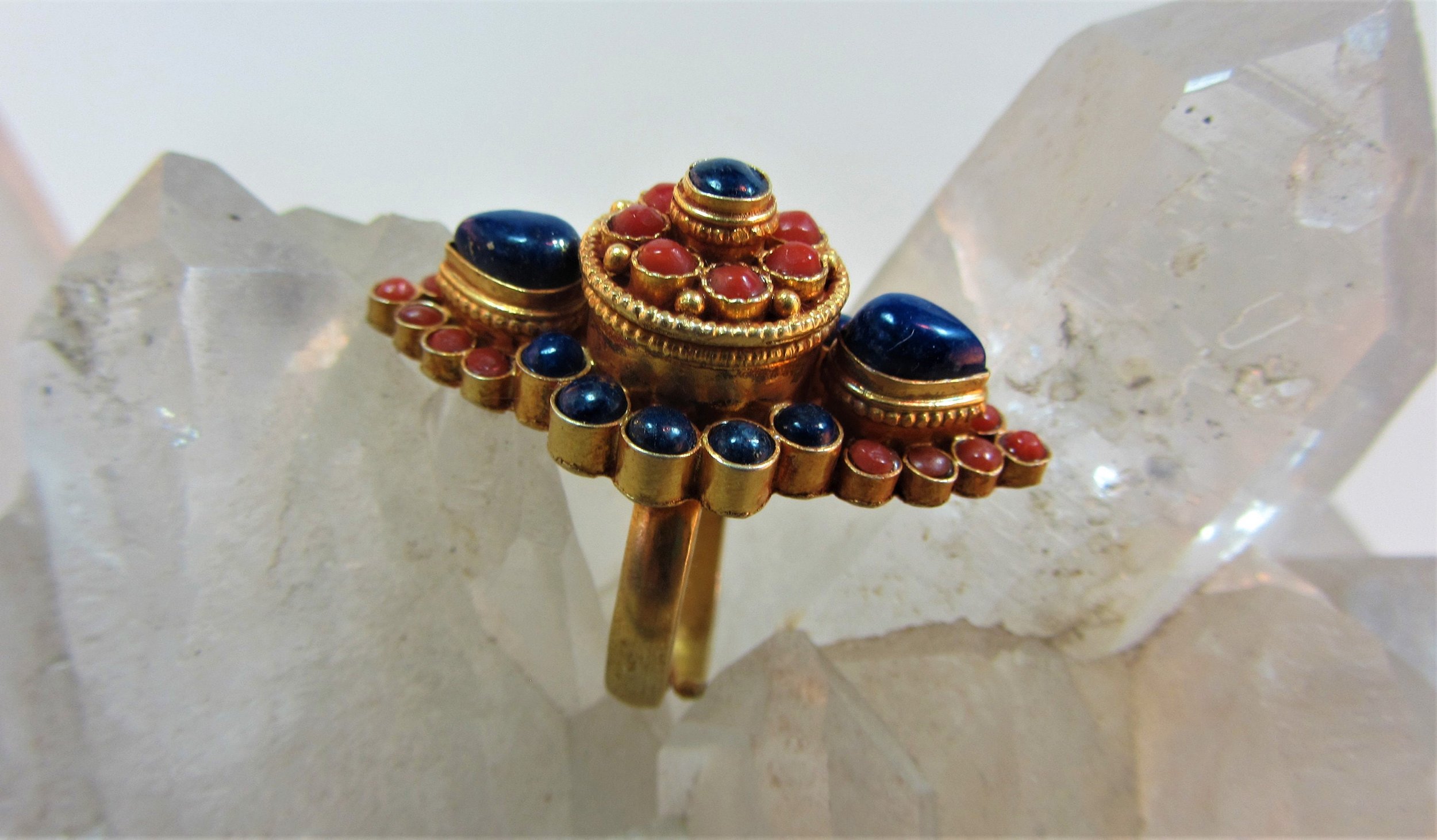 https://i.etsystatic.com/15871876/r/il/9a8aa1/2392624350/il_fullxfull.2392624350_nh45.jpg