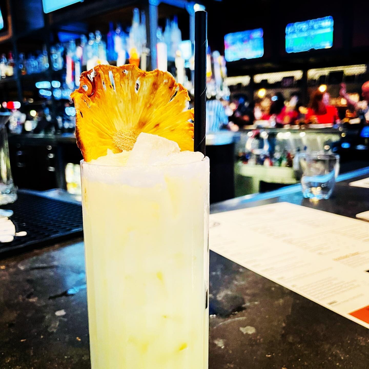 💥THE ALL-STAR💥 New cocktails coming out this week at Tap Sports Bar inside the @mgmgrand 🍹
Let&rsquo;s start with this light and refreshing cocktail called &ldquo;The All-Star&rdquo;. This fresh, rum based cocktail over ice is better than any  #pi