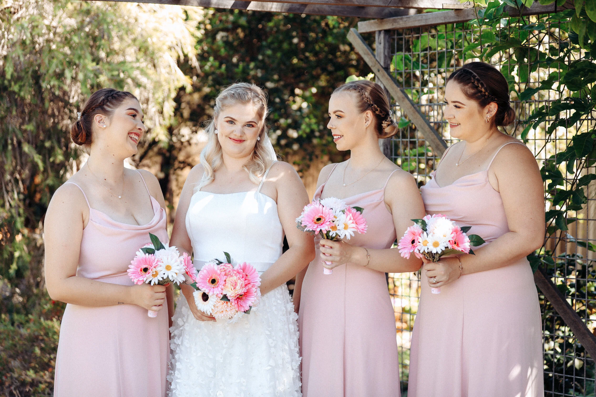 Jess and Sam Redcliffe Wedding -84.jpg