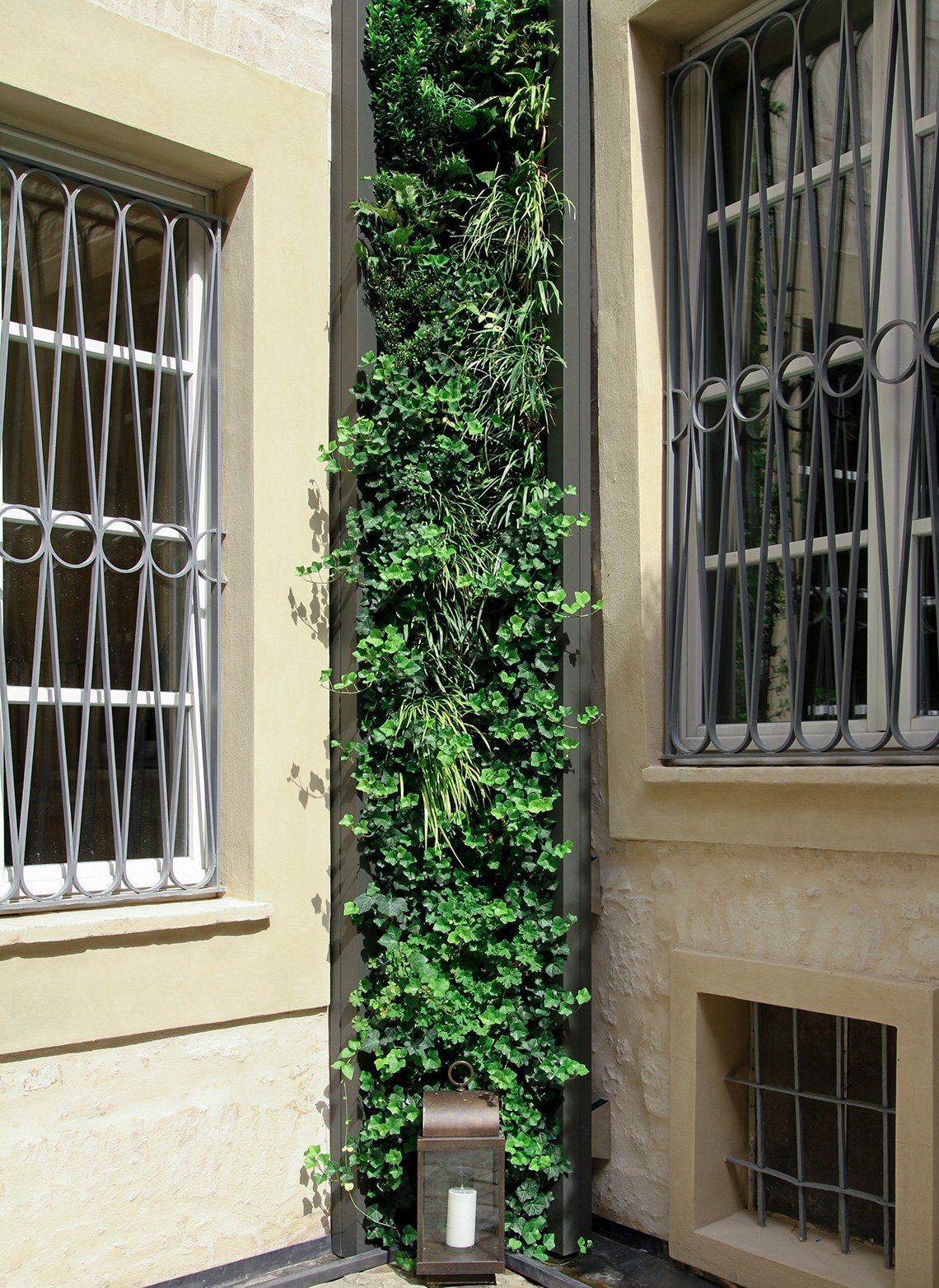 borgo della posta-garden-vertical-wall-green-sundar-italia-012.jpg