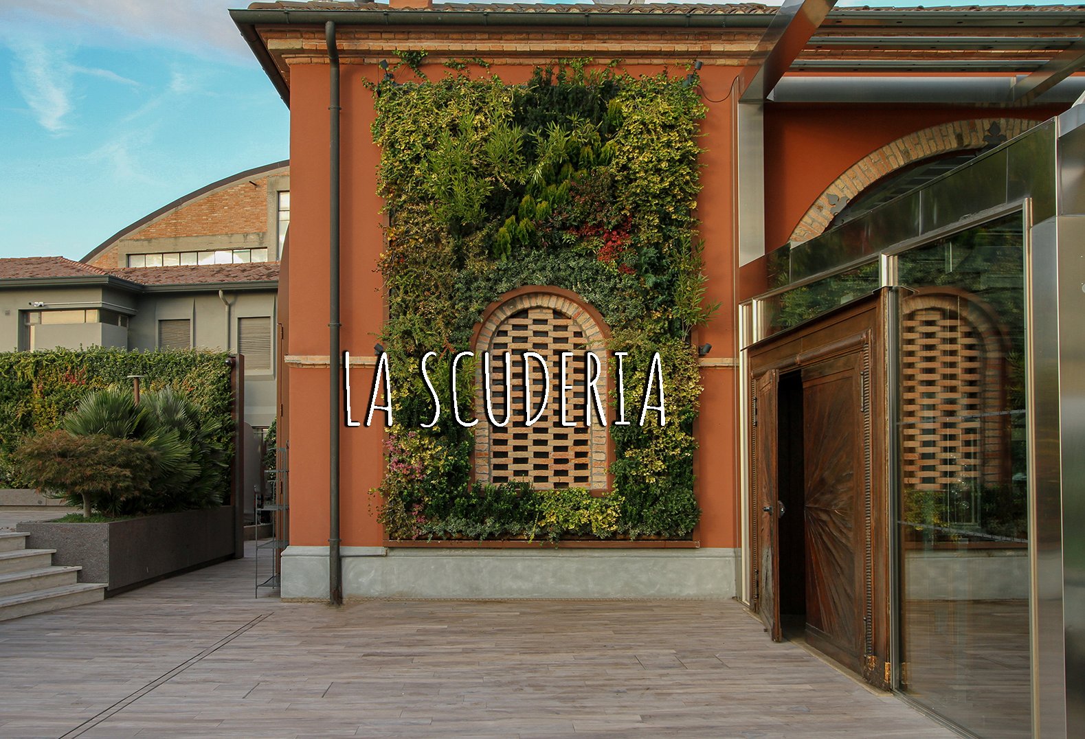 Vertikaler Garten, Grüne Wand, Außenbereich, Nicht-Wohngebäude, La Scuderia, Abano Terme, Padua