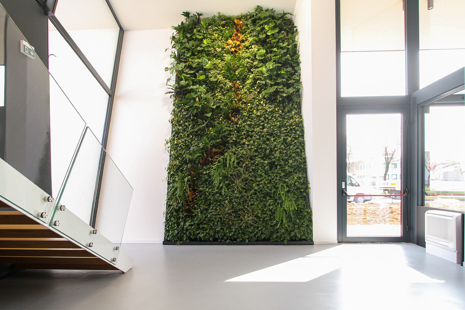 packaging-garden-vertical-wall-green-sundar-italia-007.jpg