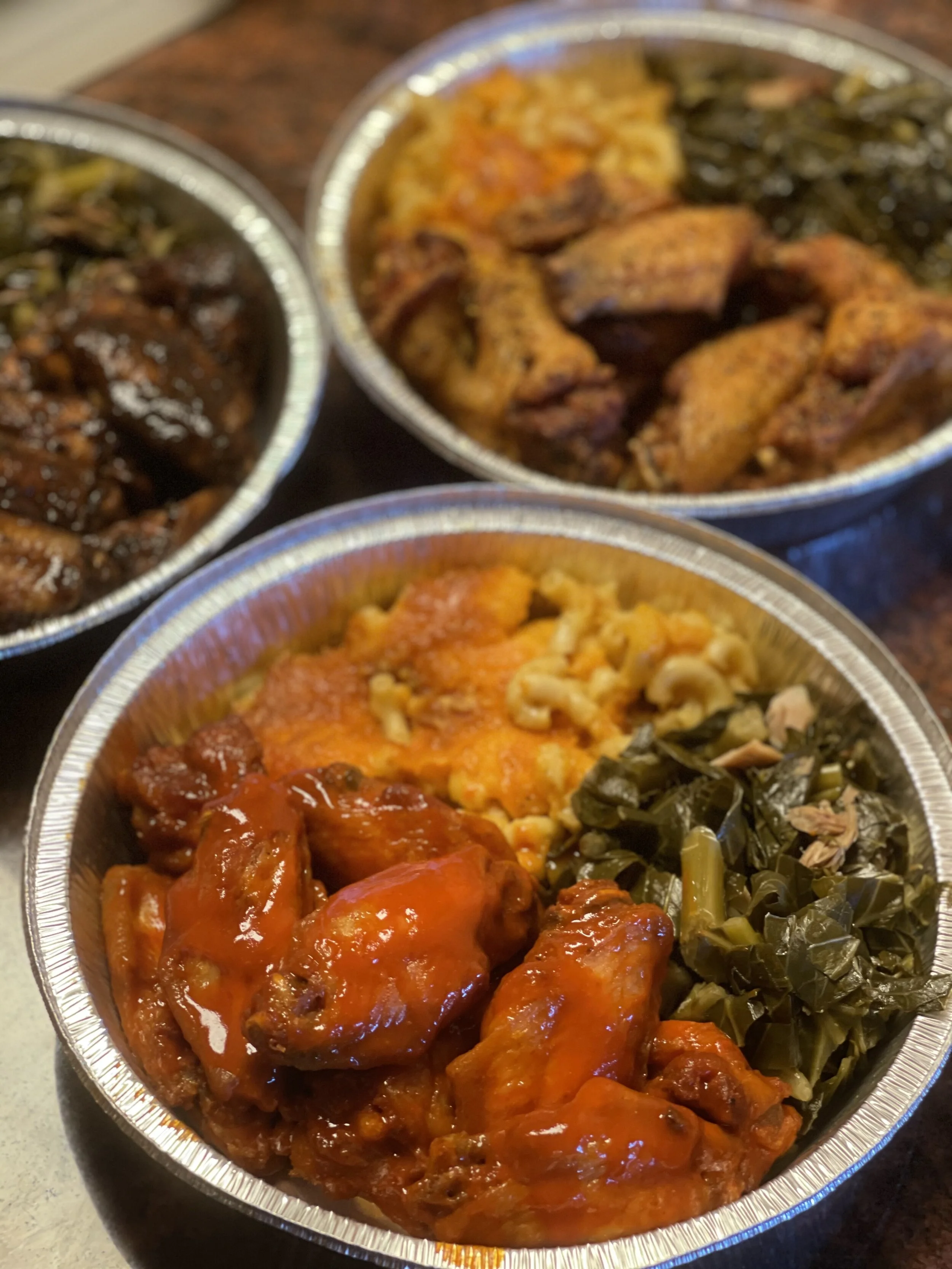 Hot dime combo with Mac and greens