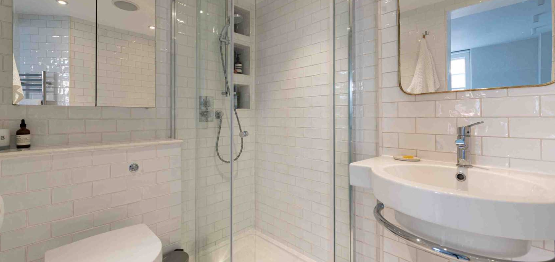 Beaufort - bathroom.png