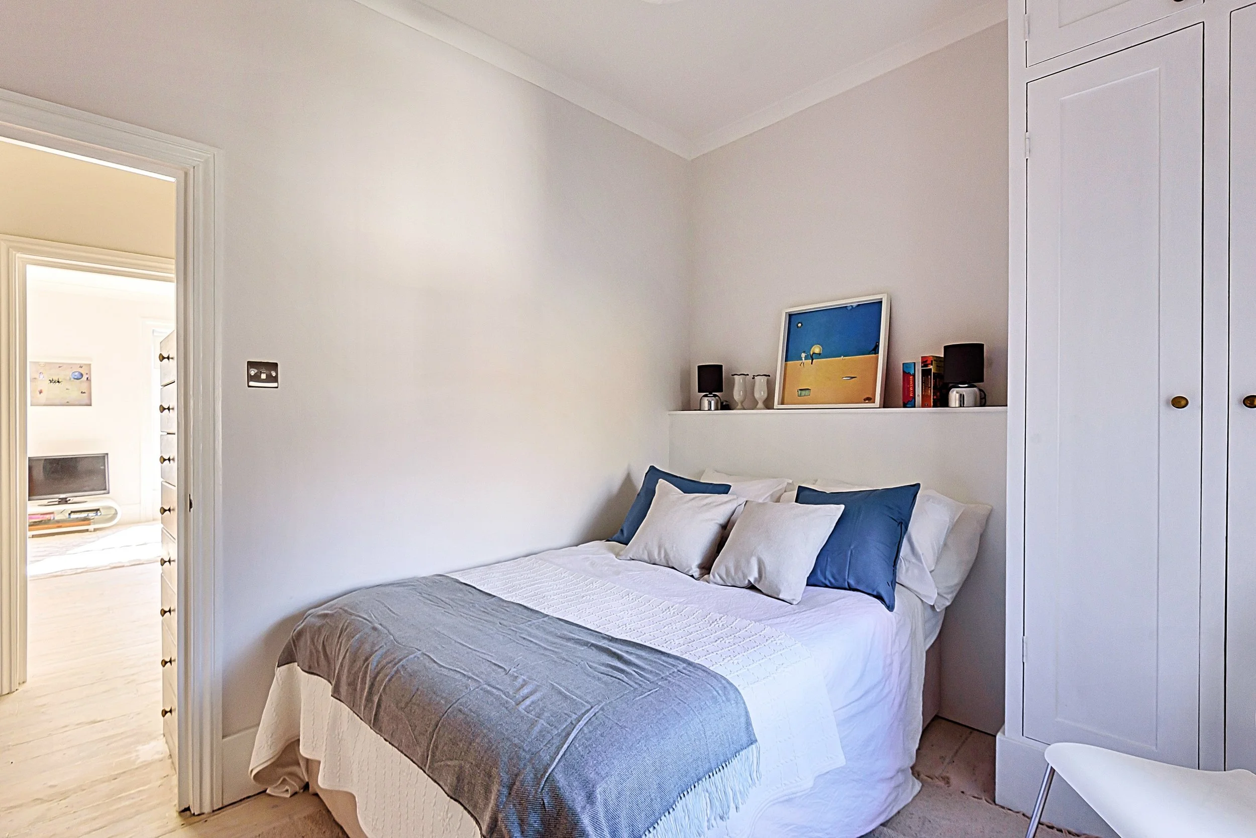 St Steve's Bedroom 2.jpg
