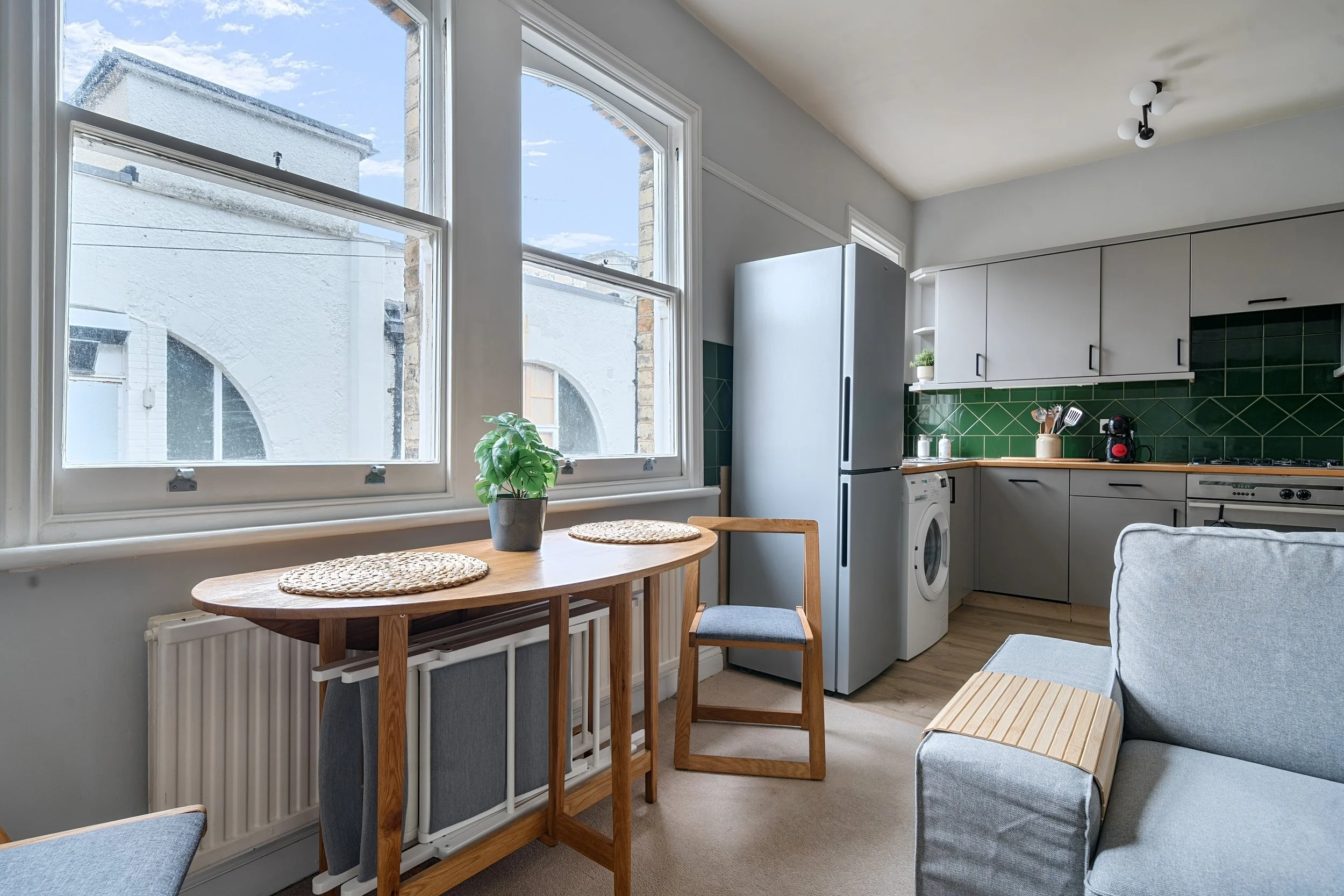 Linden - Sitting 5.jpg