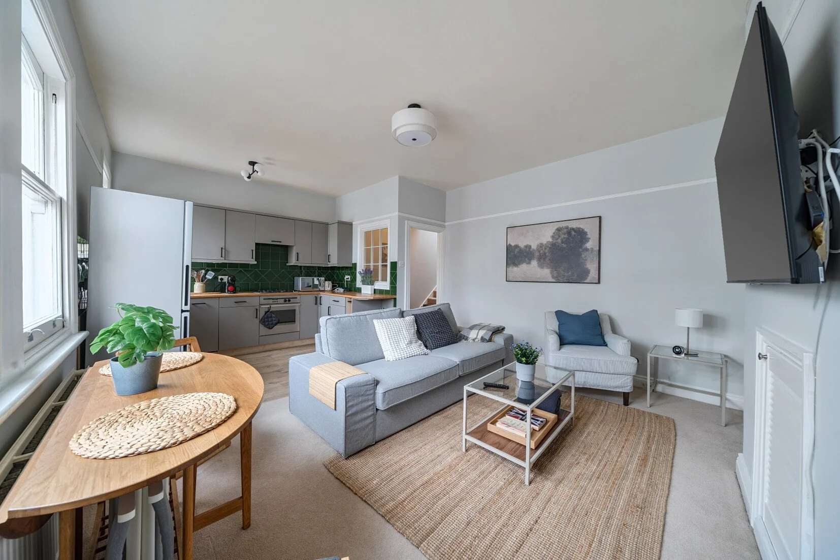 Linden - Sitting 4.jpg