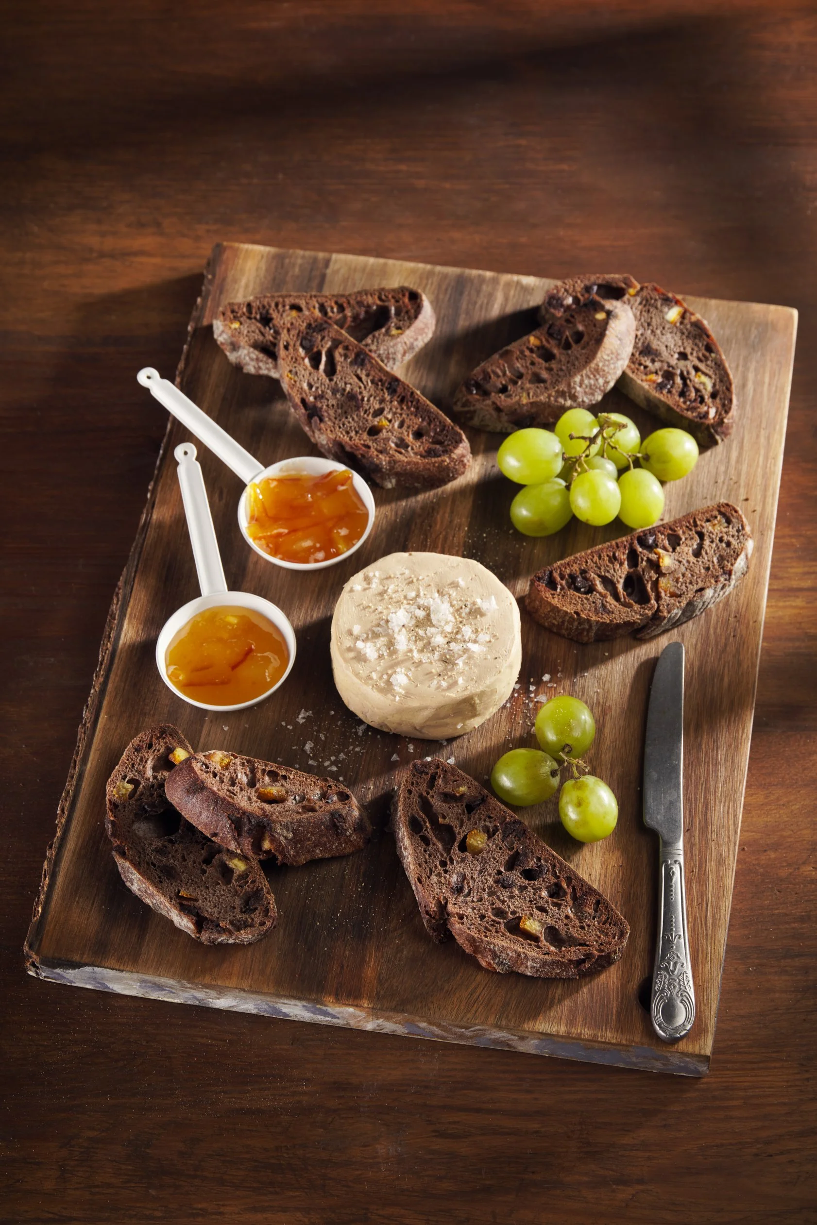 tabla de mi cuit y tostadas.jpg