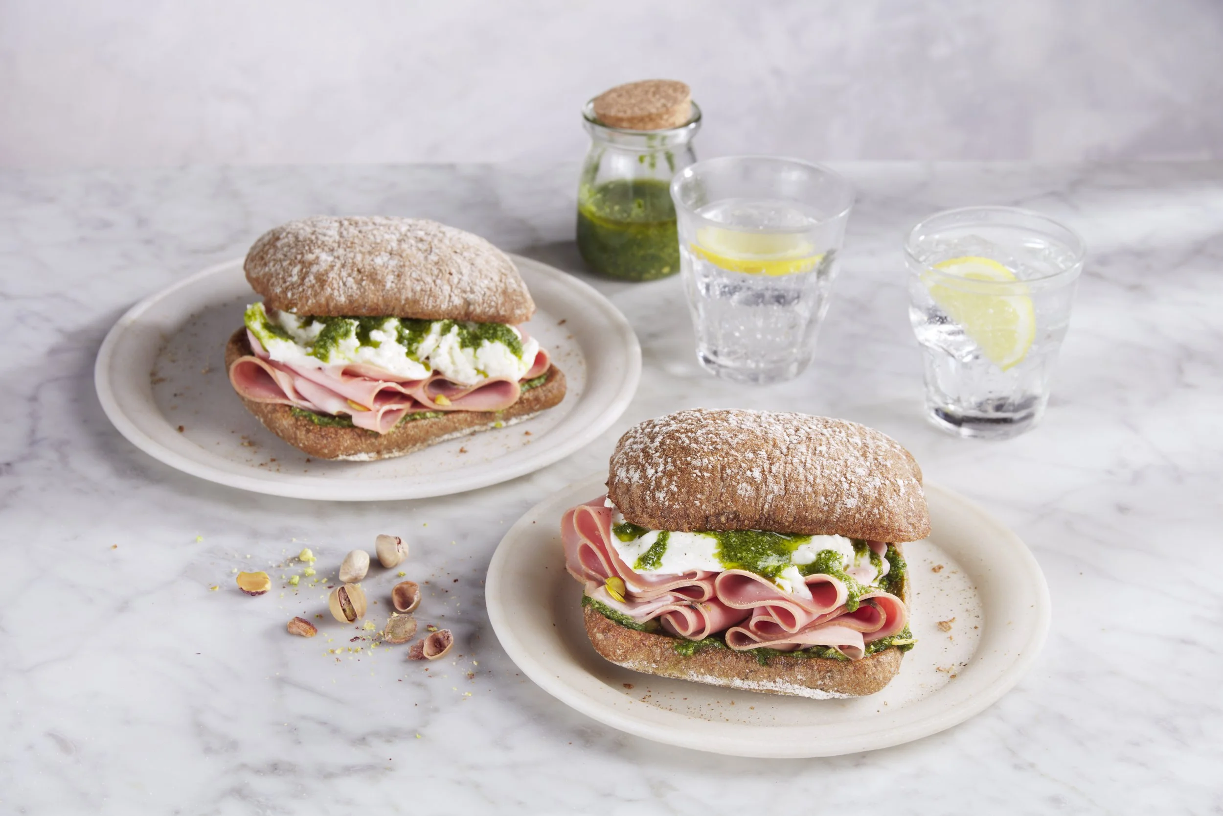 ciabatta integral sandwich mortadela.jpg