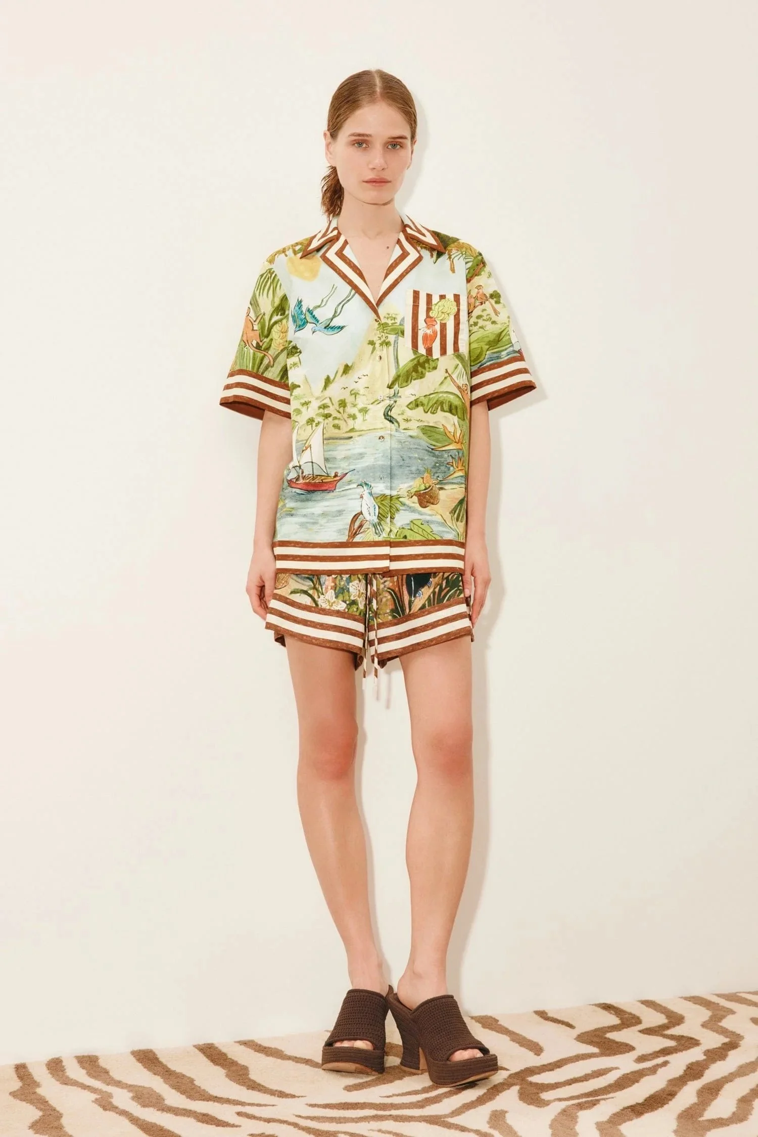 alemais-sustainable-shirt-toucan-tango-shirt-1214434191.jpeg