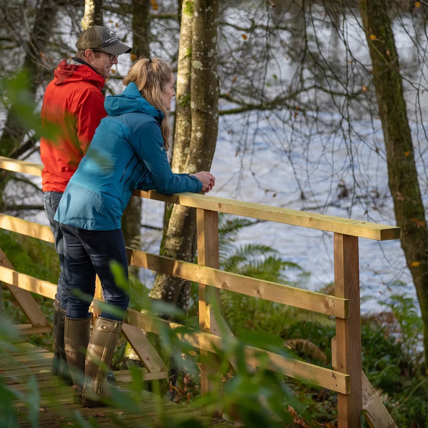 You're going to want to SAVE this. 
 
Things to do if you're staying at The Treehouses...PART 1 
 
 🌳The Treehouses at Lanrick - 
Woodland and Riverside walks (bring your boots) 
Toast marshmallows or enjoy a glass of something at the fire pits down