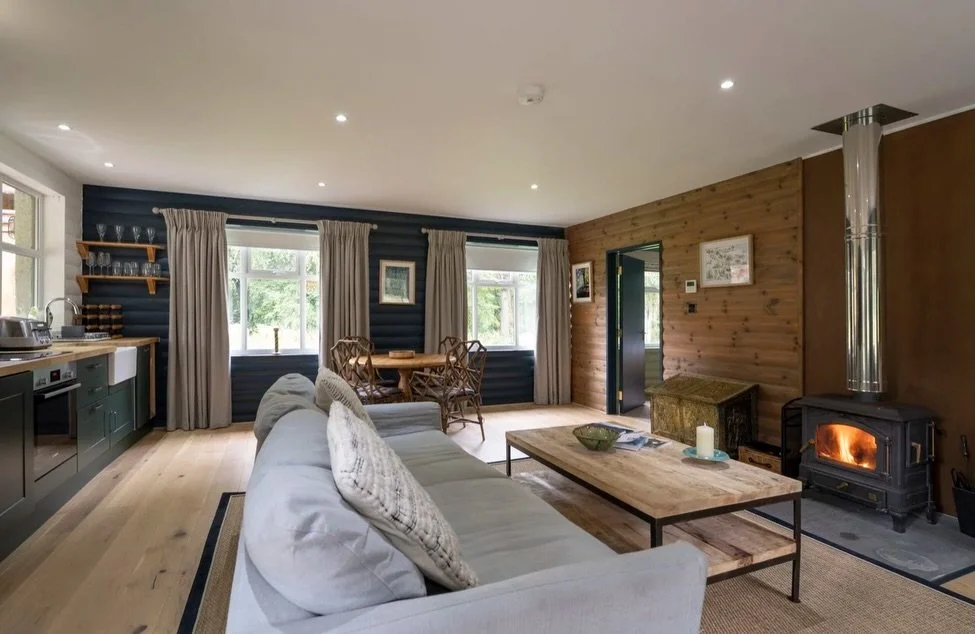 LAST MINUTE CANCELLATION at keepers Bothy at Lanrick

https://www.lanricktreehouses.co.uk/luxury-bothy-scotland

This beautiful Bothy sleeps 4 people , and is available Friday to Sunday. 

#the_treehouses #luxurystay #stirling #scottishstaycation